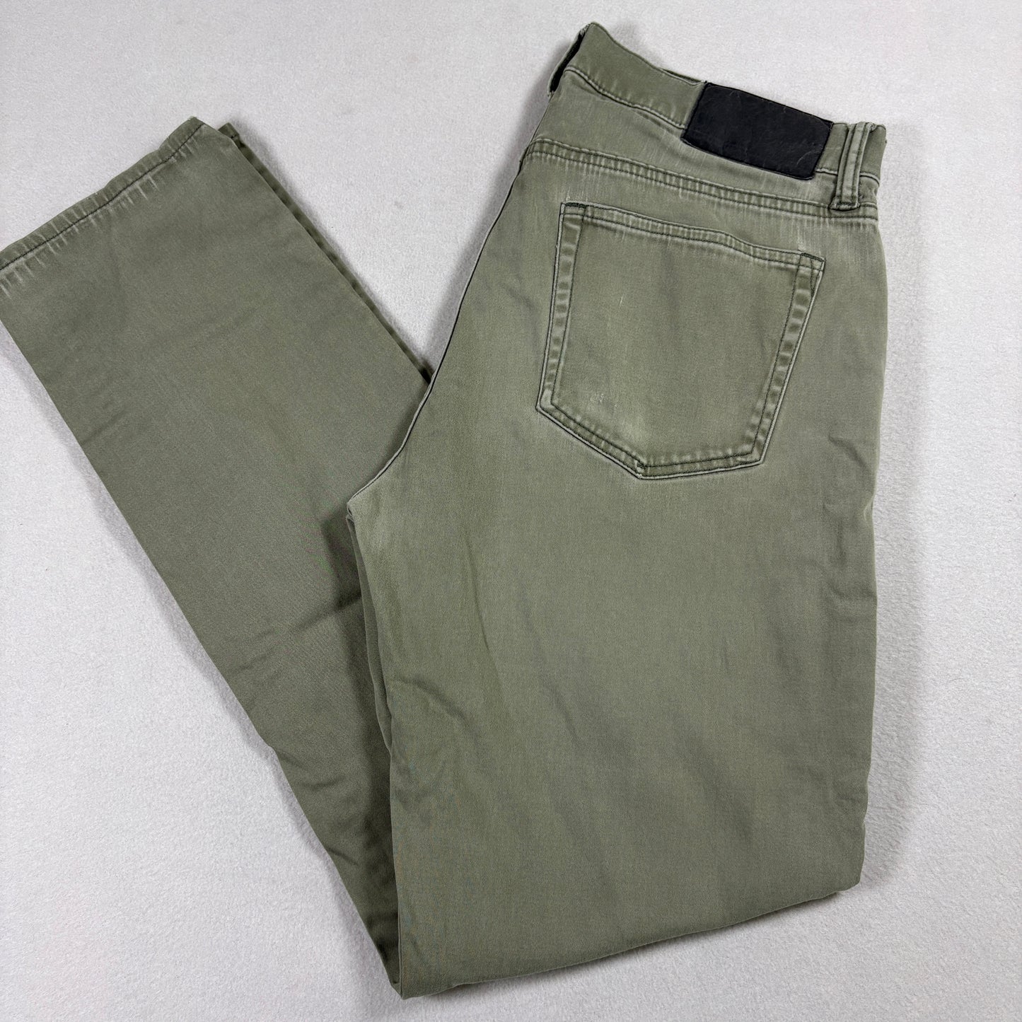 Gap Mens Slim Jeans 31x32 Green Olive Soft Wear Stretch Denim Casual Modern