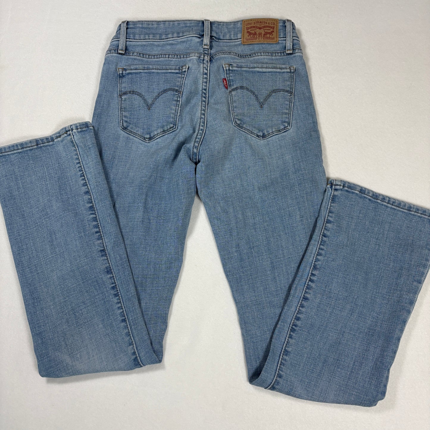 Levis Womens Jeans 25x30 Light Wash Straight Leg Denim Y2K 90s Grunge Vintage