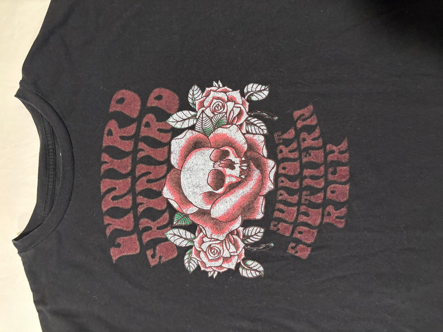 Lynyrd Skynyrd T-Shirt L Support Southern Rock Rose Graphic Tee 2022 Black