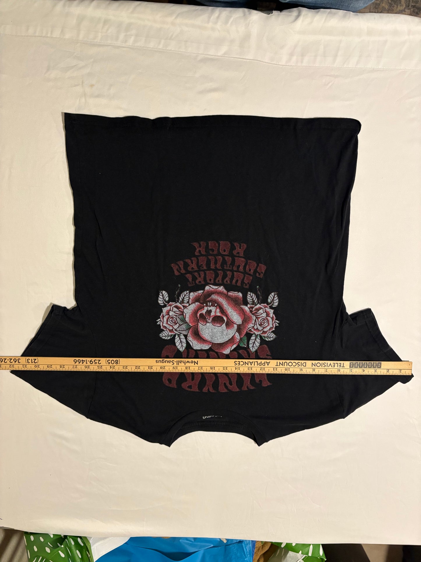 Lynyrd Skynyrd T-Shirt L Support Southern Rock Rose Graphic Tee 2022 Black