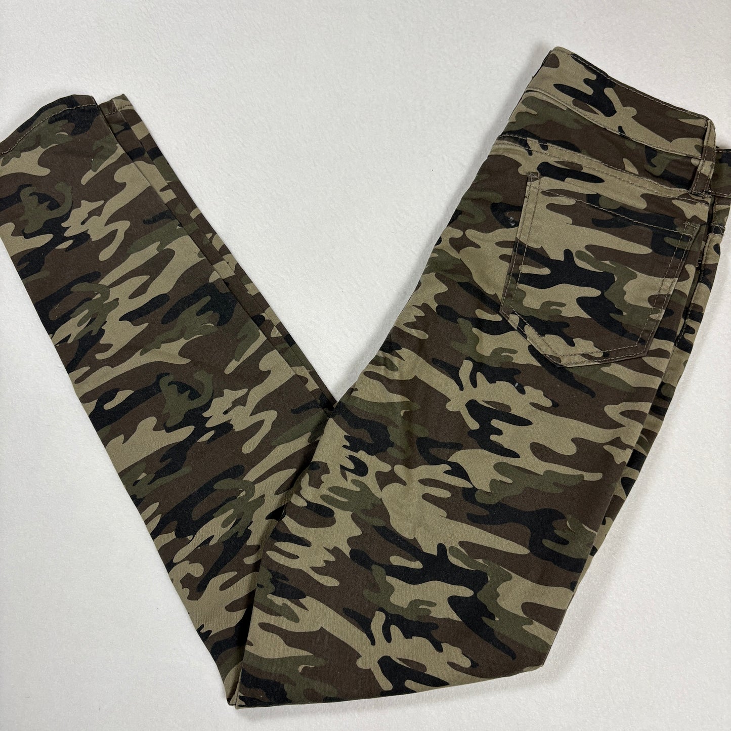 No Boundaries Womens Camo High Rise Skinny Jeans Size 5 NWT Y2K Grunge Stretch