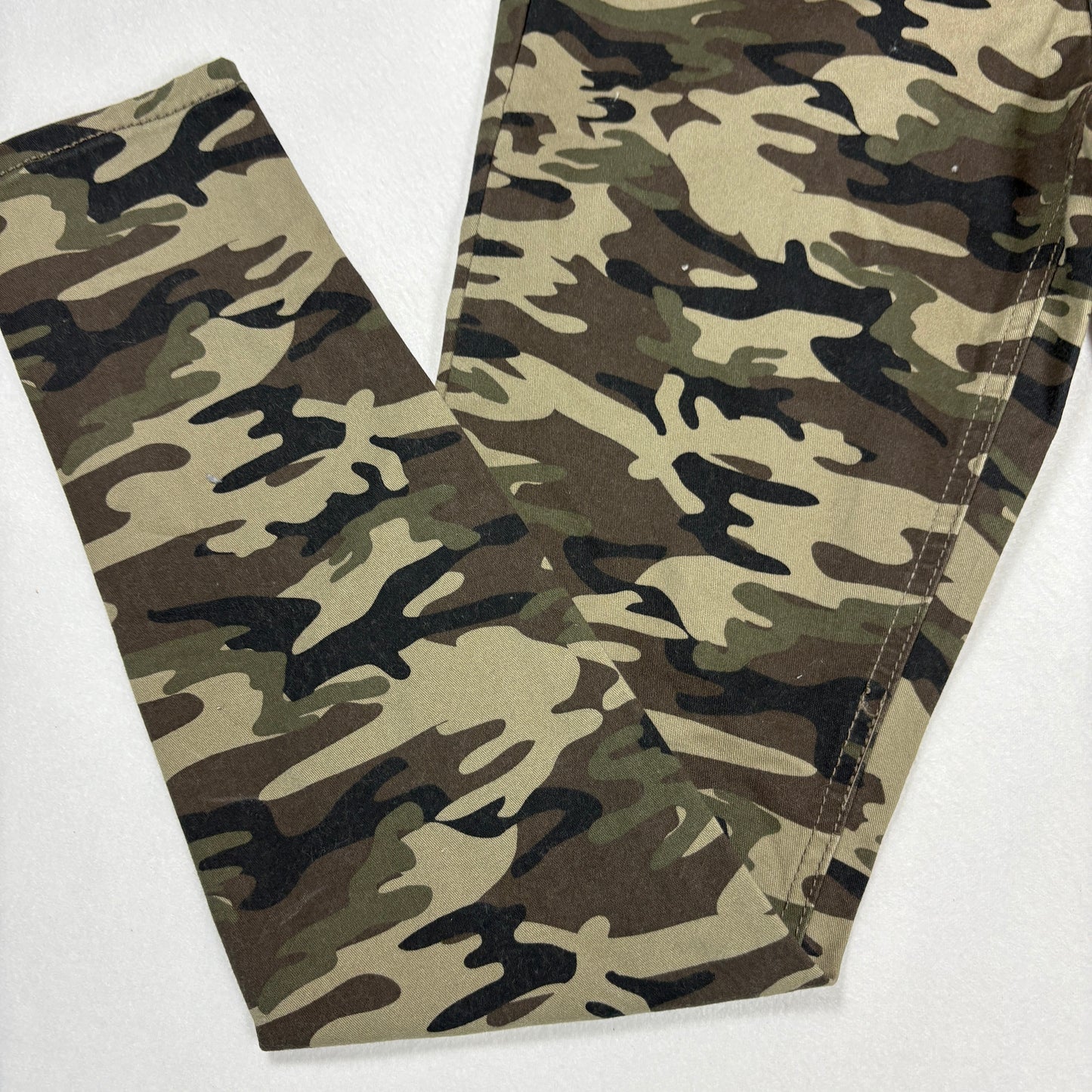 No Boundaries Womens Camo High Rise Skinny Jeans Size 5 NWT Y2K Grunge Stretch