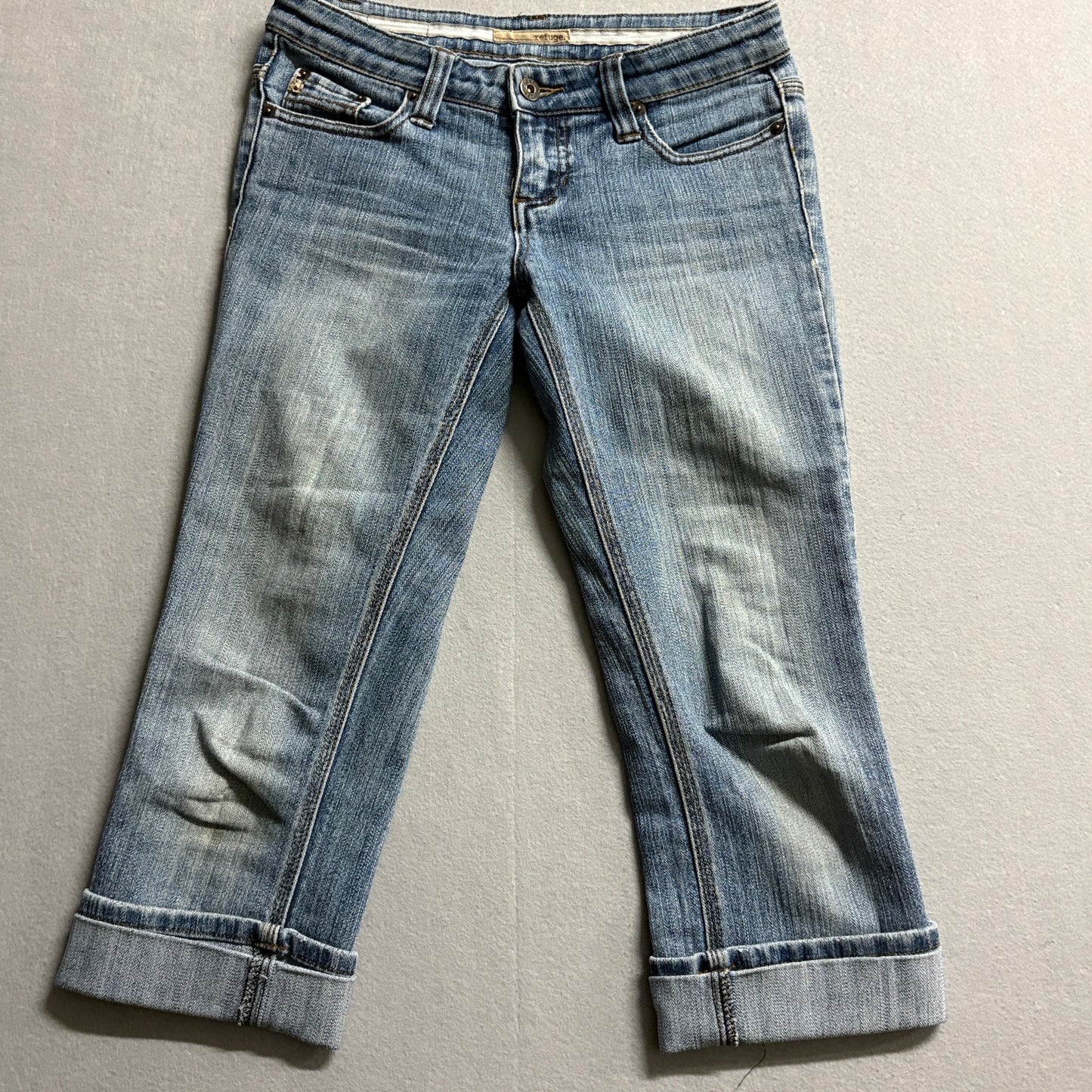 Refuge Capri Jeans Womens 3 Fits Like 29x20 Y2K Stretch Cuffed Cropped Denim