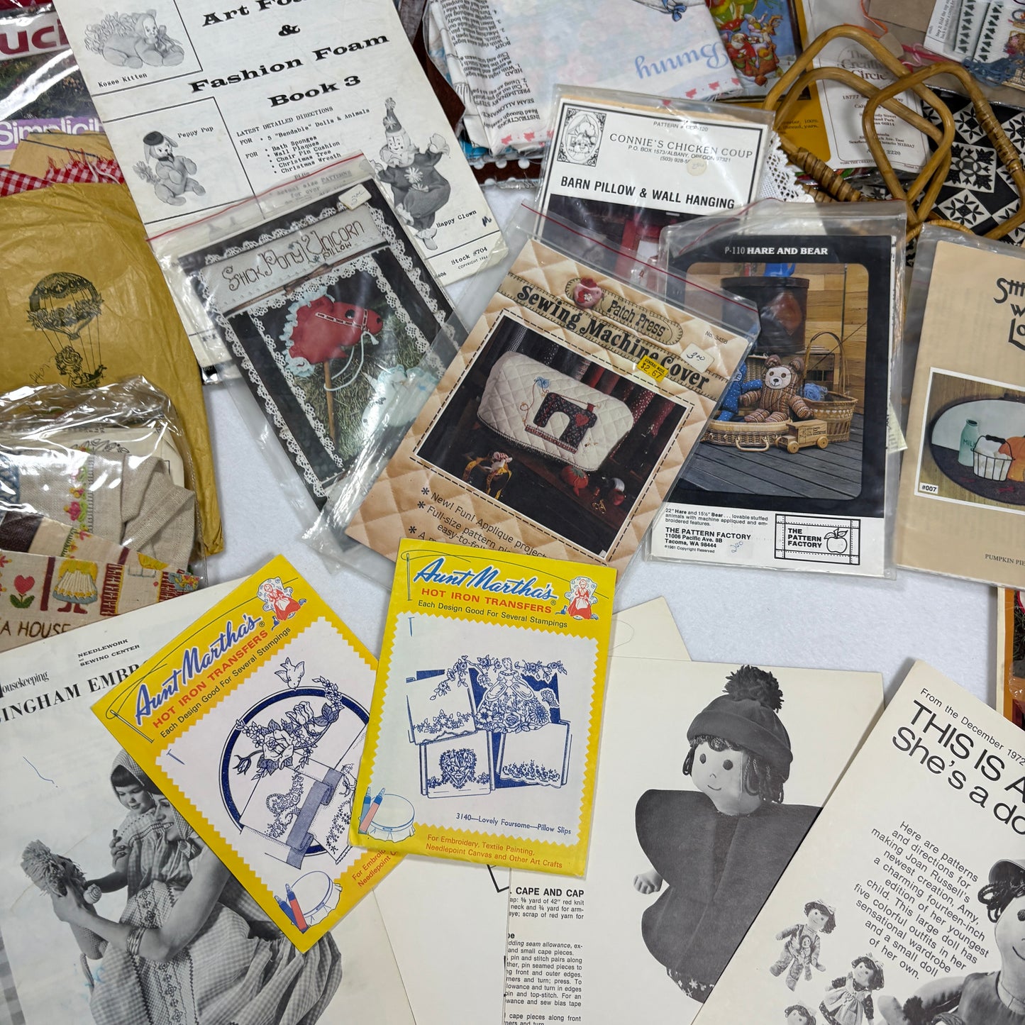 Vintage Sewing Craft Pattern Lot 25+ Embroidery Applique Quilt Cross Stitch Doll