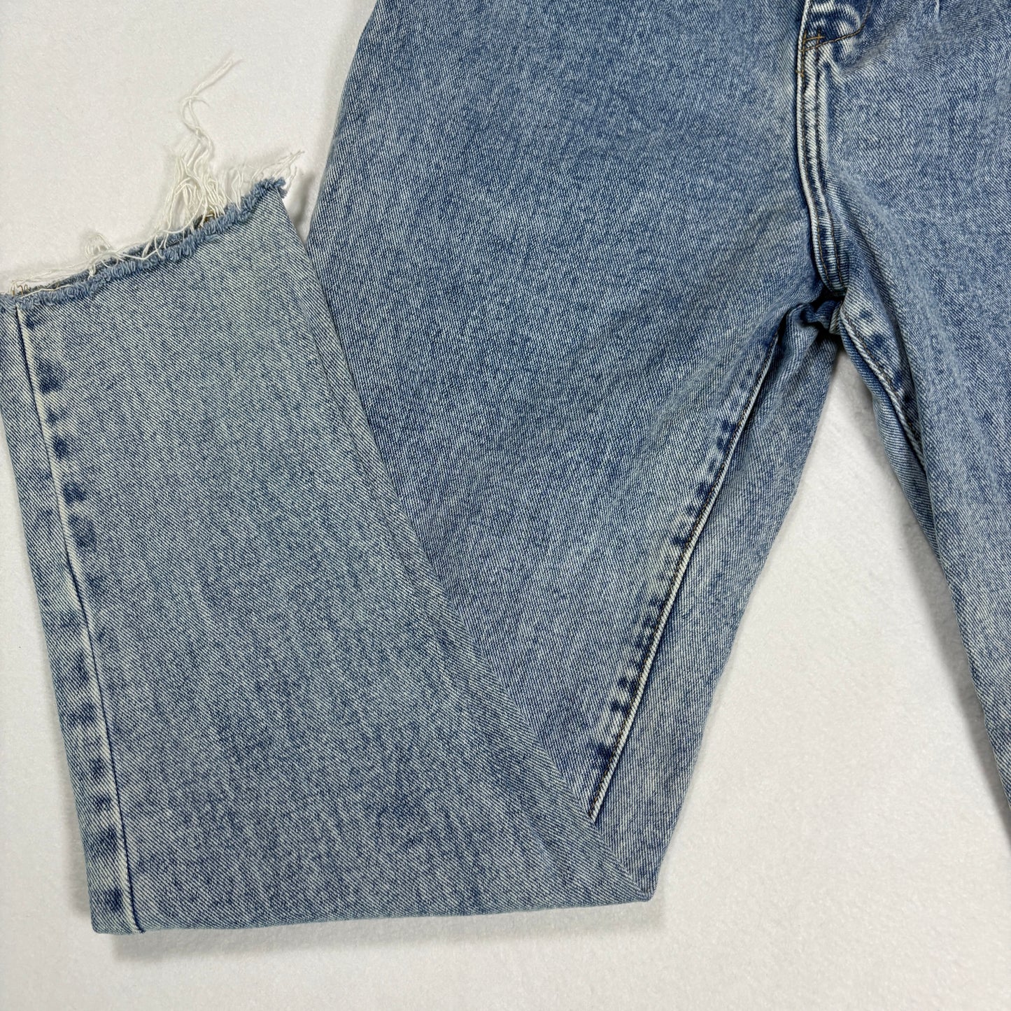 Simple Society Jeans Womens High Rise Button Fly Blue Denim Frayed Hem Baggy