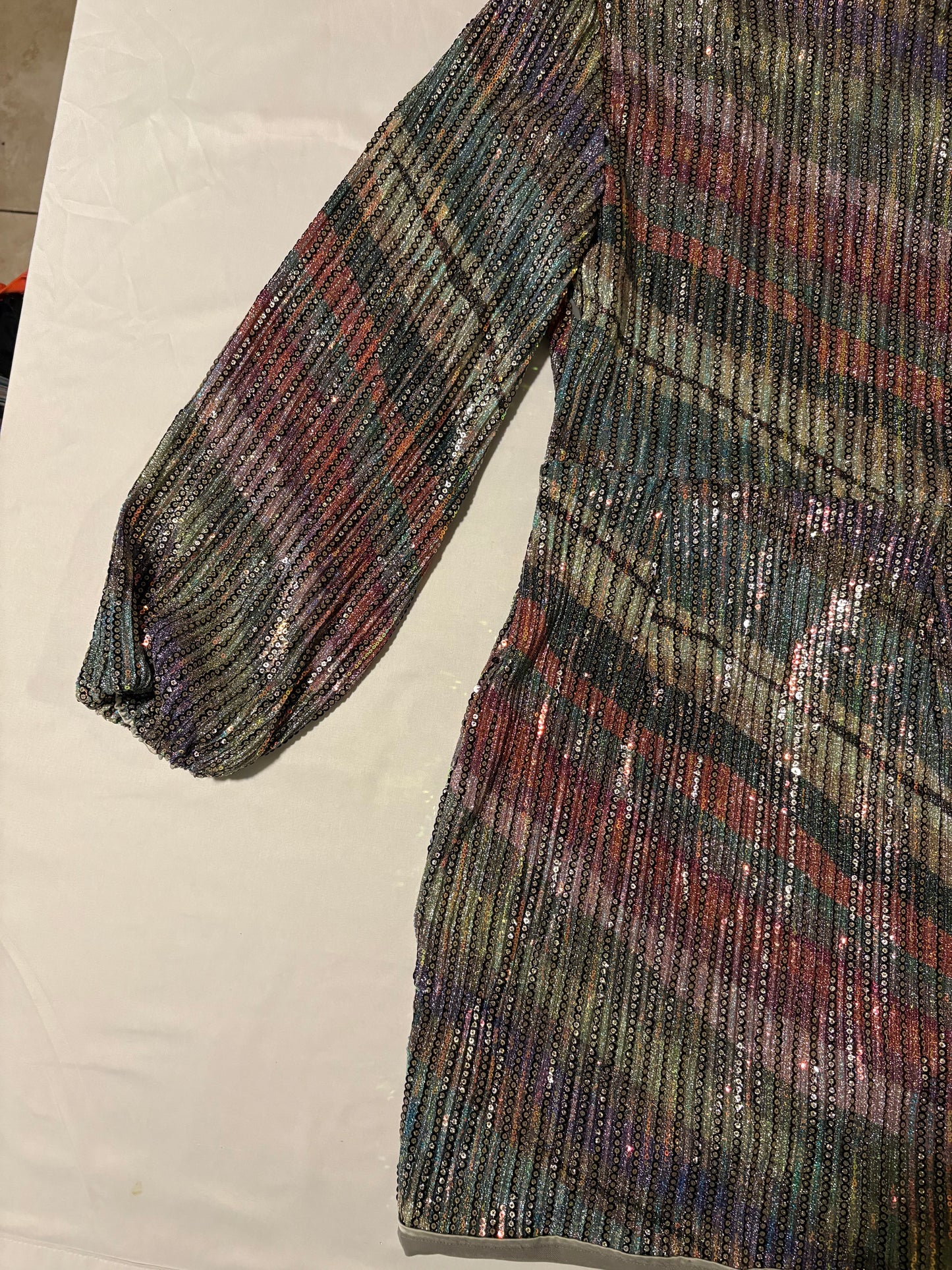 Saylor Rainbow Sequin Mini Dress Size Small NWT $390 V-Neck Wrap Cocktail