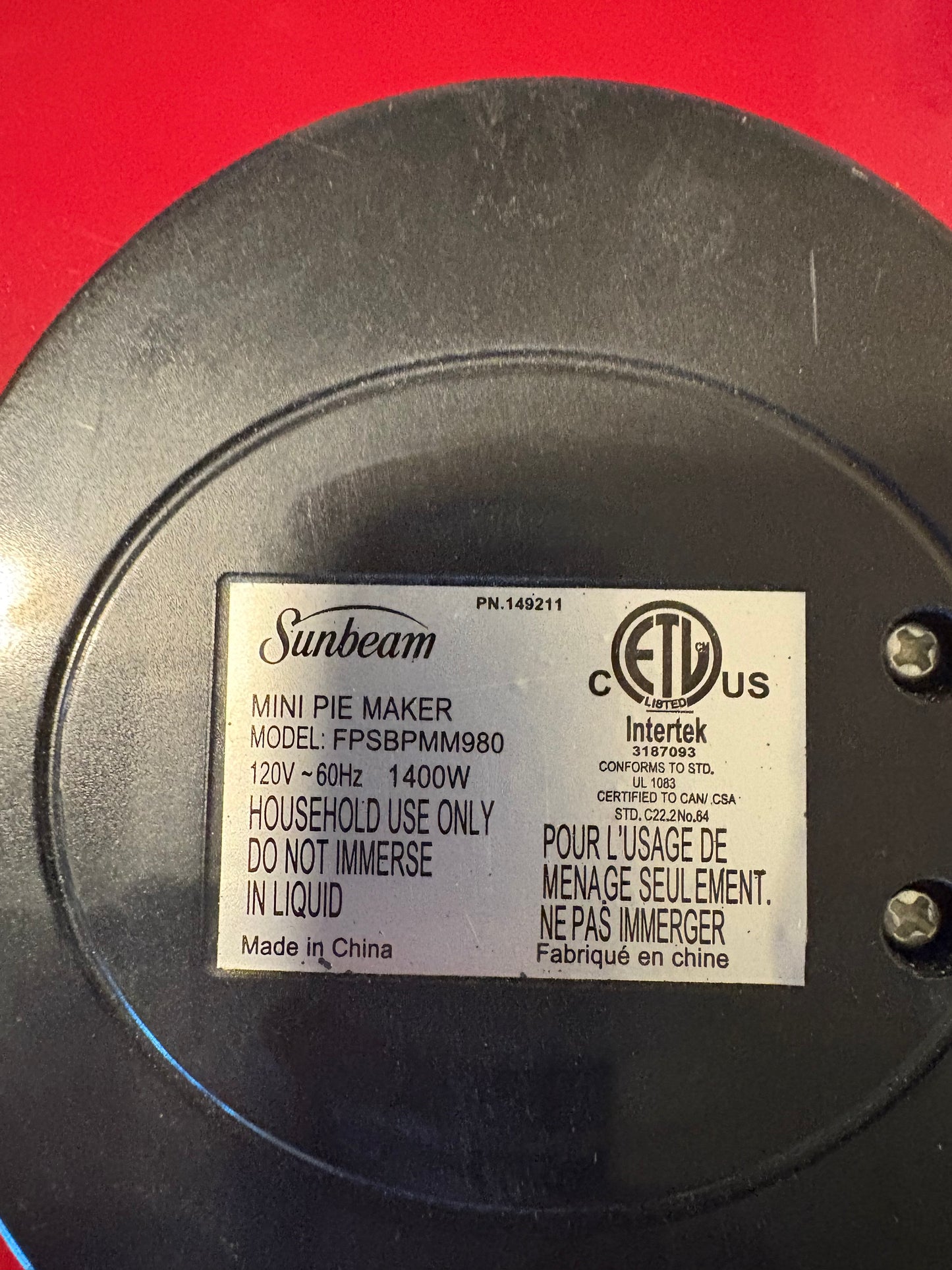 Sunbeam Mini Pie Maker Model FPSBPMM980 Red 4-Pie Nonstick Electric Kitchen Tested