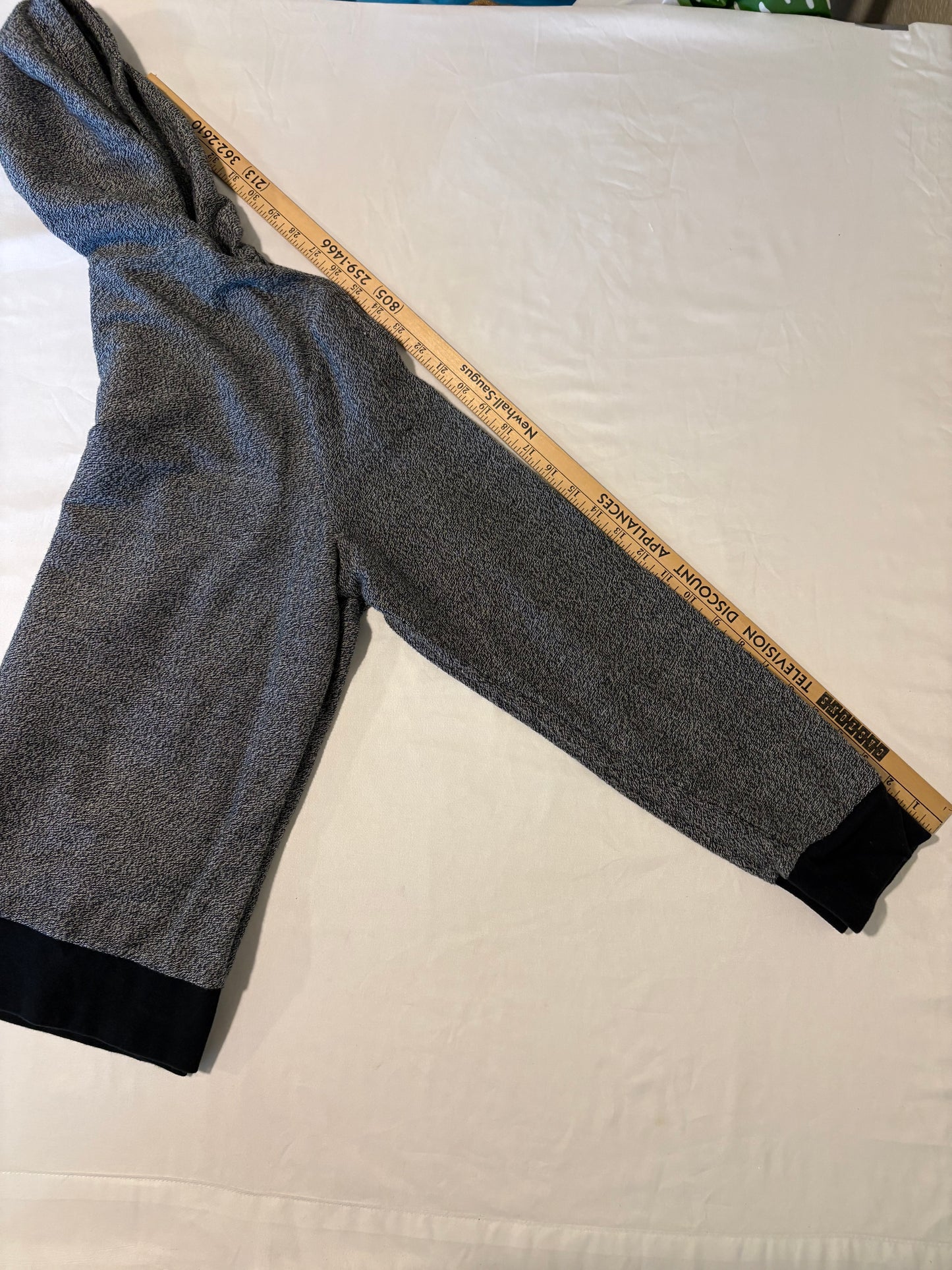 Tommy Hilfiger Hoodie Men’s M – Gray Black Pullover Sweatshirt – 1/4 Zip Logo