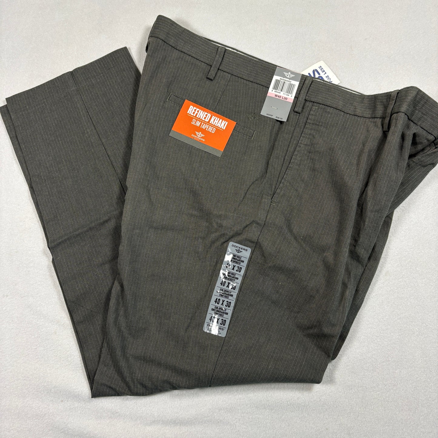 Dockers Mens 40x30 Gray Pinstripe Slim Tapered Fit Dress Pants Stretch NWT