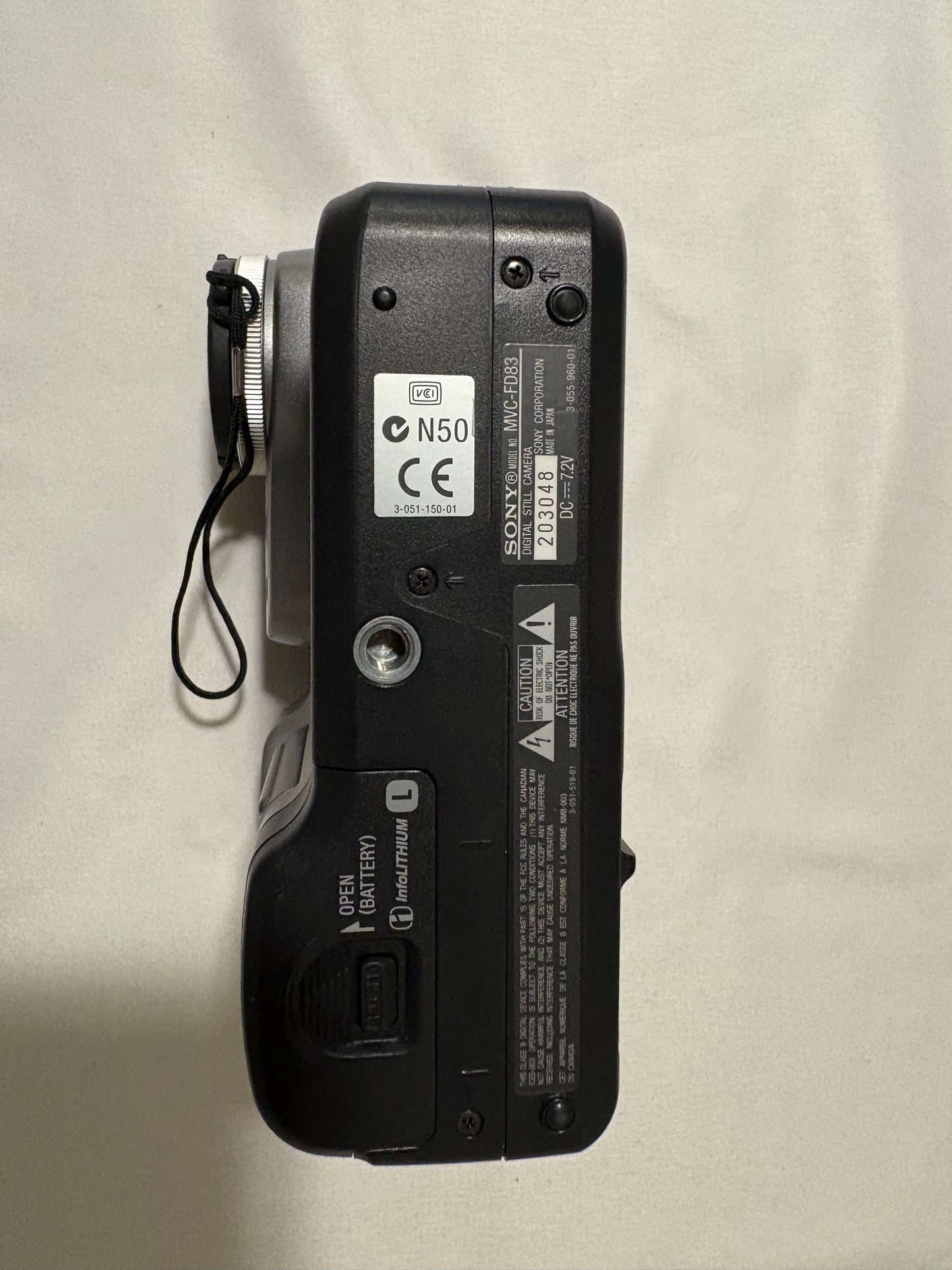Sony Mavica MVC-FD83 Digital Camera – Floppy Disk – 6x Zoom – Vintage Retro