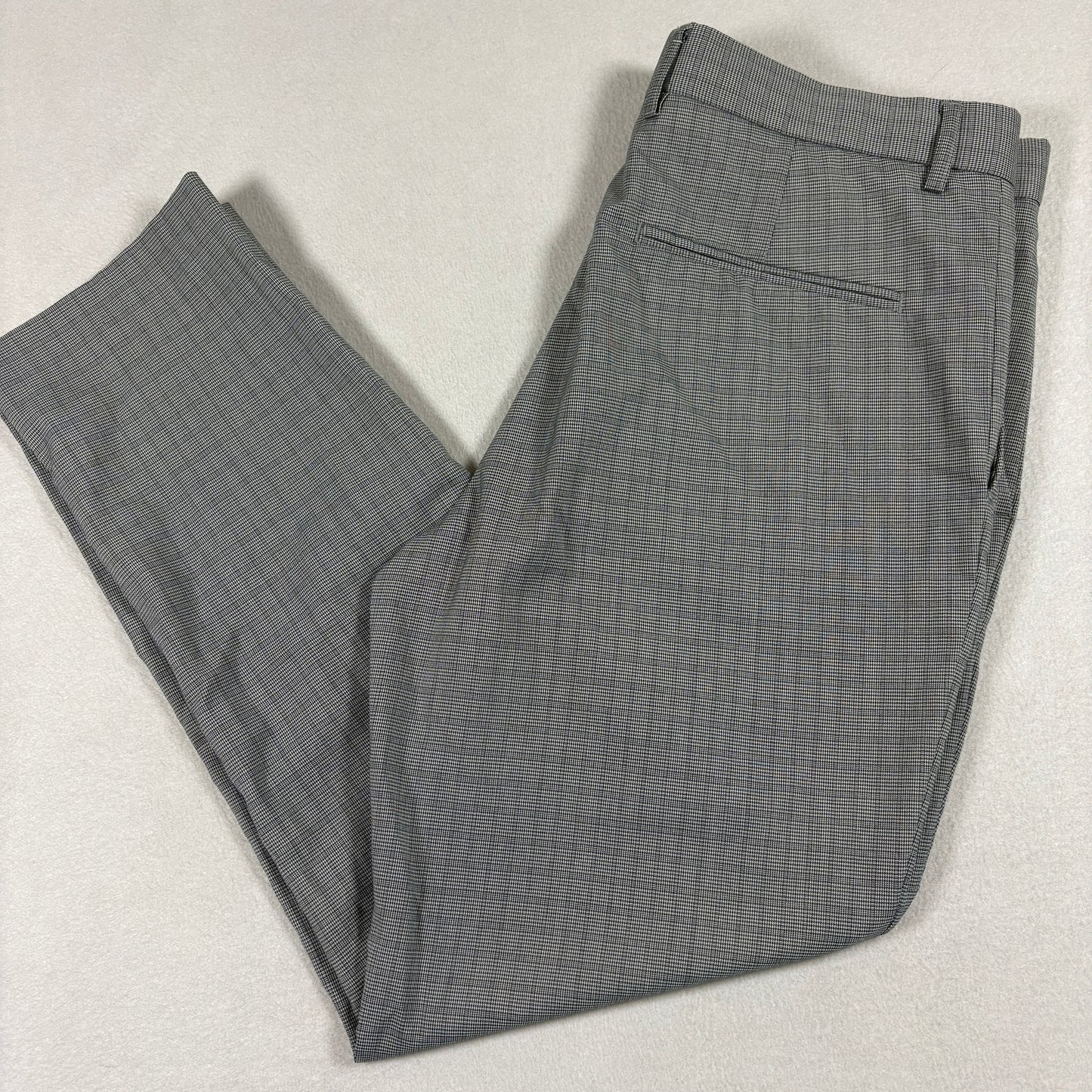 Forever 21 Mens 32 Gray Slim Fit Dress Pants Checked Trousers Minimalist Y2K