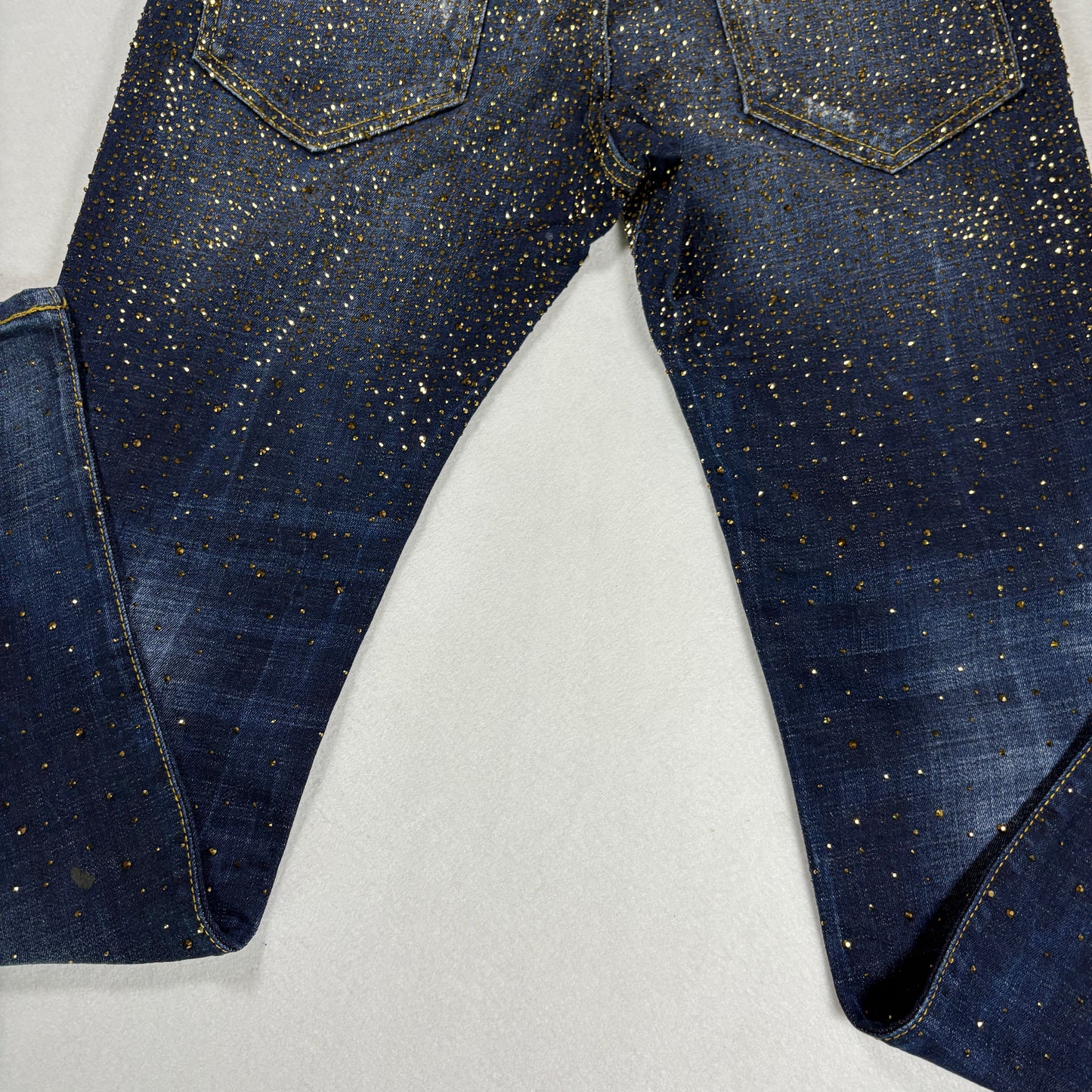 Avenue George V Paris Mens Jeans 32x30 Gold Rhinestone Distressed Denim Designer