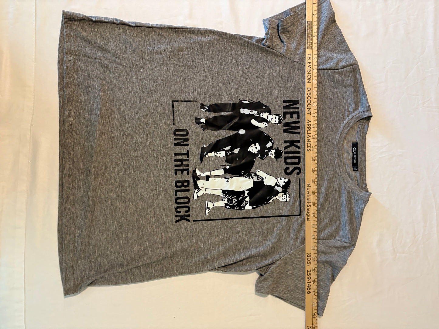 New Kids on the Block T-Shirt Mens XL Gray Graphic Band Tee CHICTINO Retro Pop