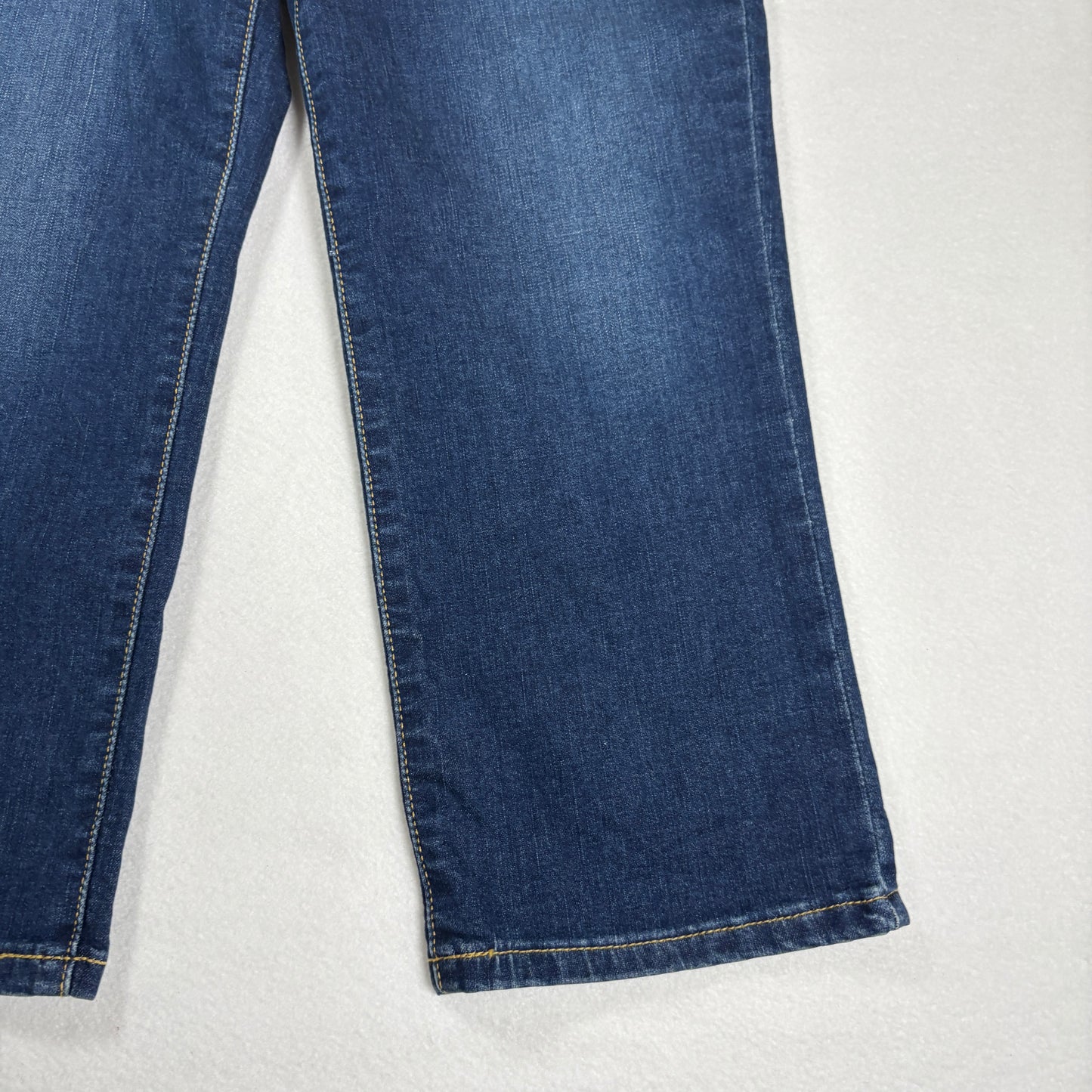 Gloria Vanderbilt Womens Amanda Capri Jeans Size 6 Blue Super Stretch Denim NWT