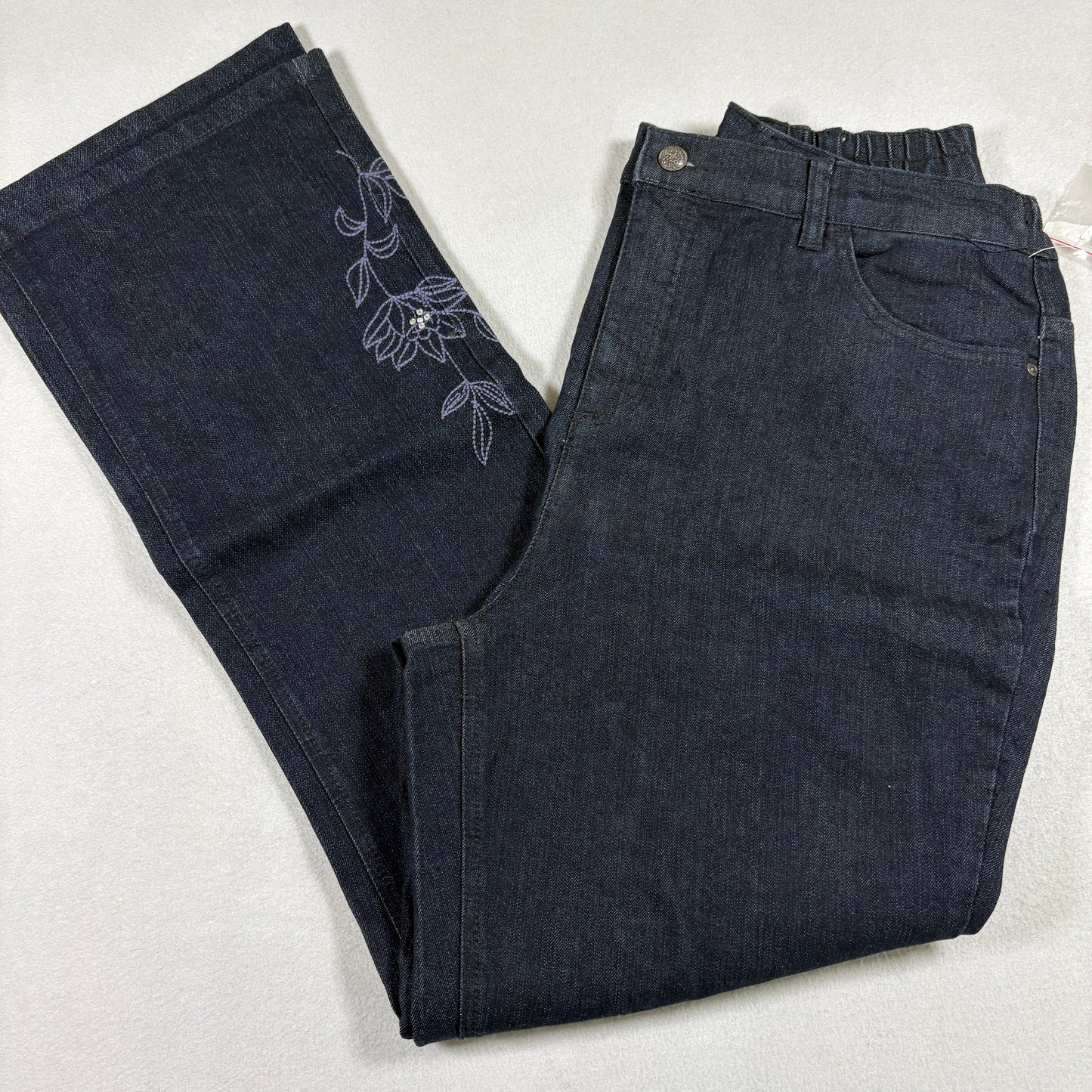 D&Co Womens Dark Wash Straight Leg Jeans Size M High Rise Denim Classic Fit