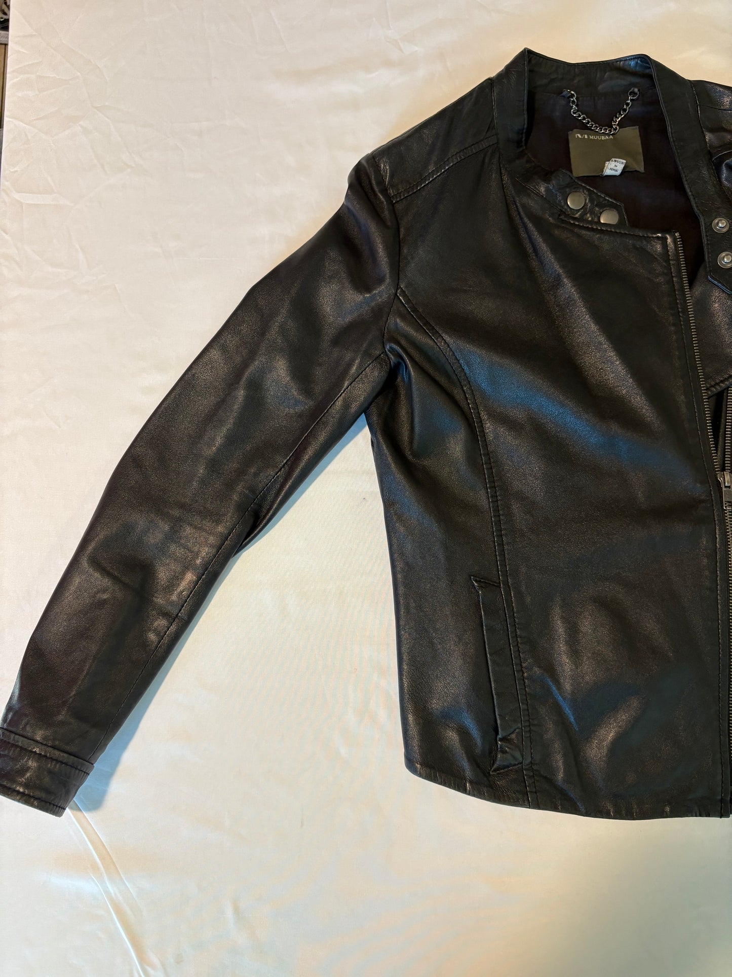 Muubaa Women’s Black Leather Moto Jacket UK 12 US 8 Asymmetrical Zip Stylish Fit
