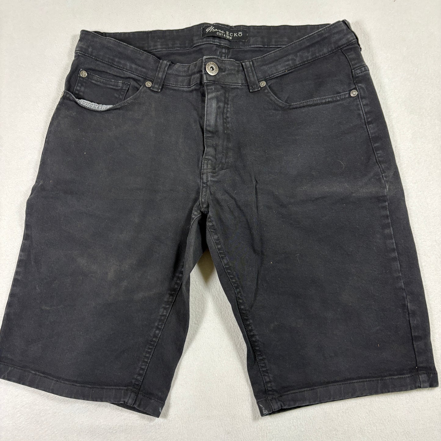 Marc Ecko Cut & Sew Mens Black Denim Shorts Size 36 Y2K Streetwear Grunge