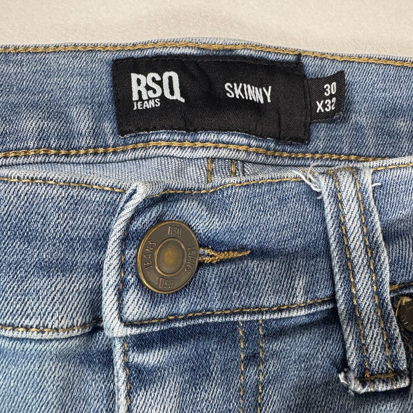 RSQ Mens Skinny Jeans 30x32 Light Wash Distressed Denim Y2K Grunge