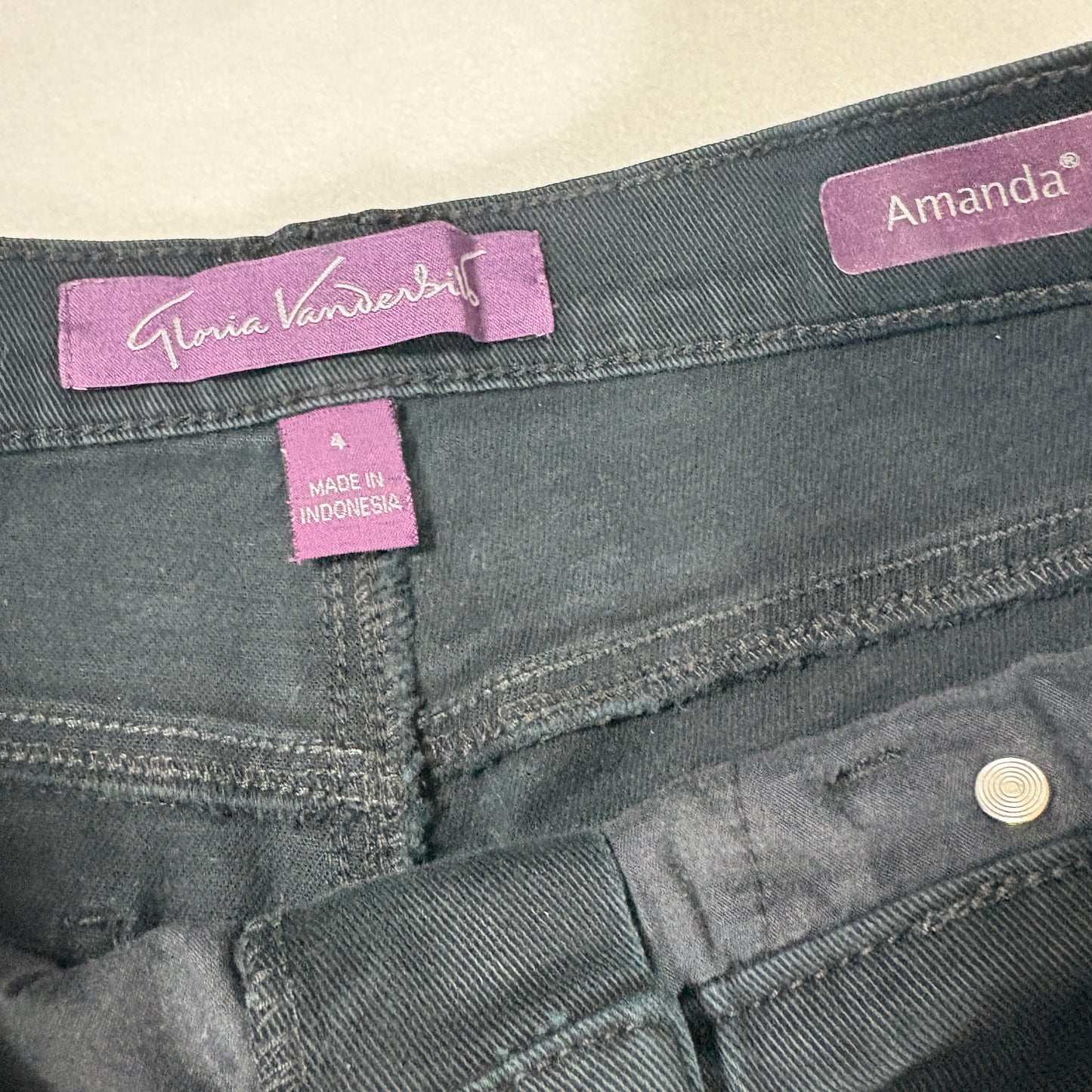 Gloria Vanderbilt Womens Jeans Size 4 Black Amanda High Rise Straight Classic