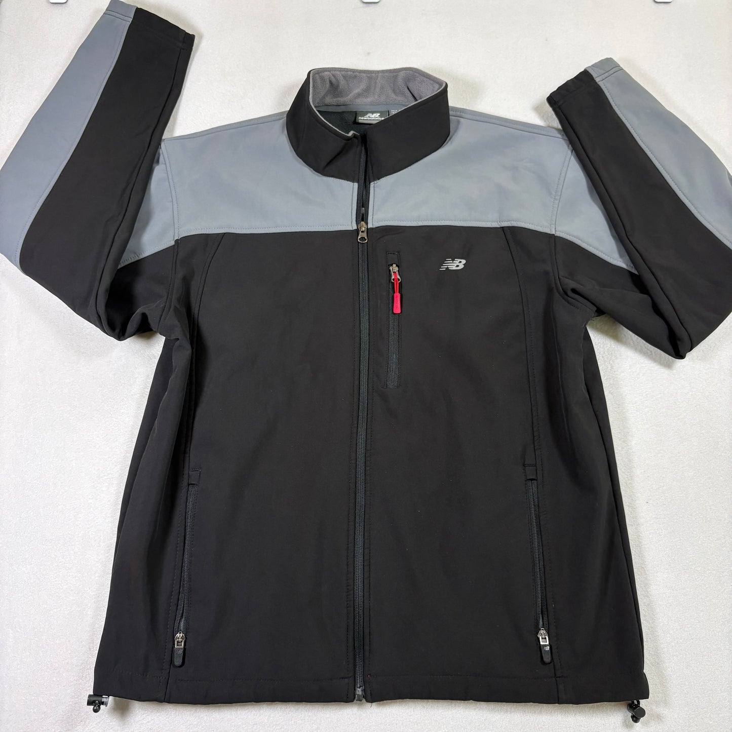 New Balance Mens M Black Gray Softshell Jacket Fleece Lined Athletic Outdoor