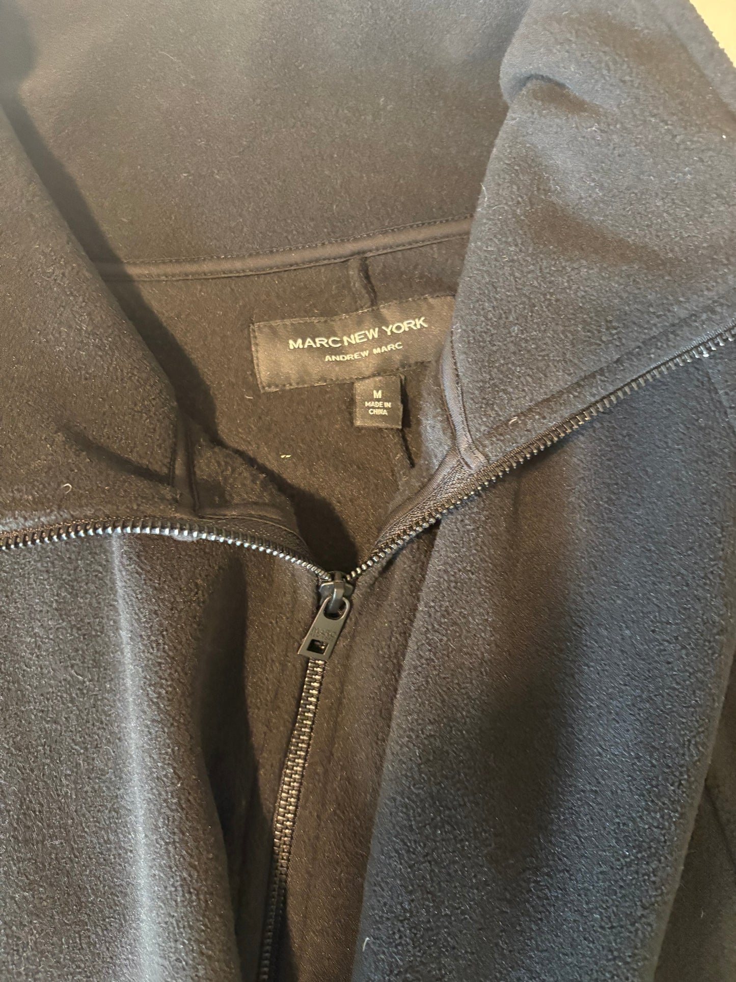 Marc New York Andrew Marc Black Fleece Cape Jacket Women’s Size M Zip Up