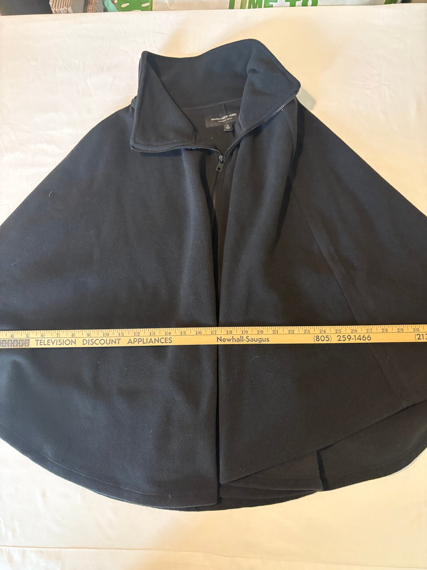 Marc New York Andrew Marc Black Fleece Cape Jacket Women’s Size M Zip Up