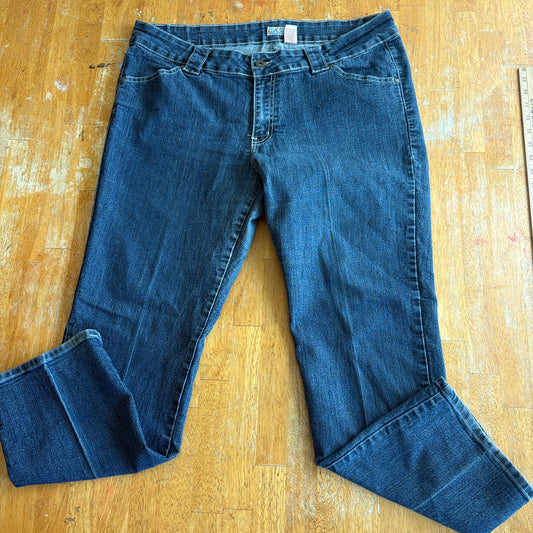 Bootcut Stretch Denim Jeans LAST Tag 18 Fits Like 38X29 Blue Mid Rise Classic