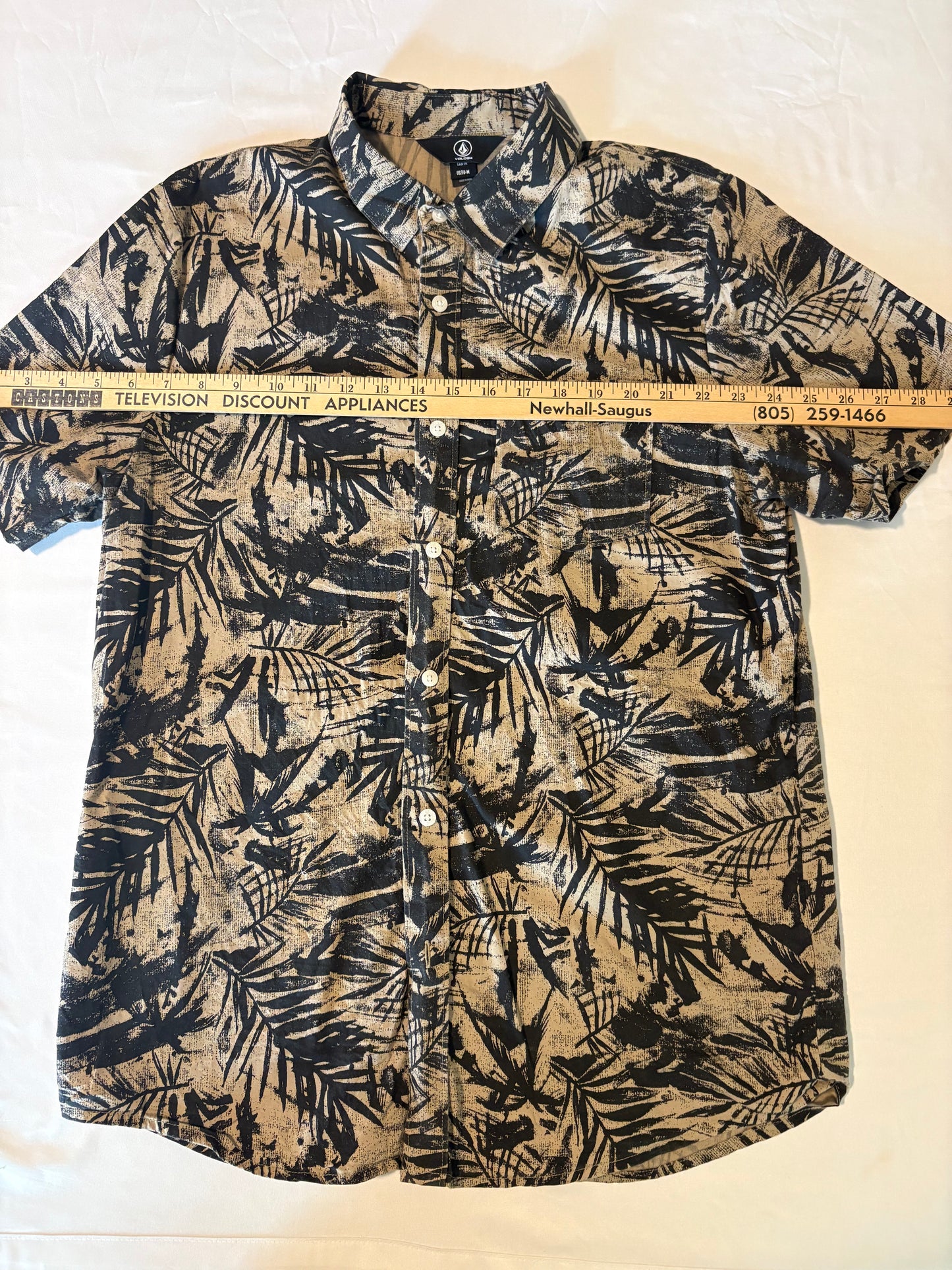 Volcom Men's Shirt M Button-Up Palm Print Short Sleeve Black Tan Casual Surf Style