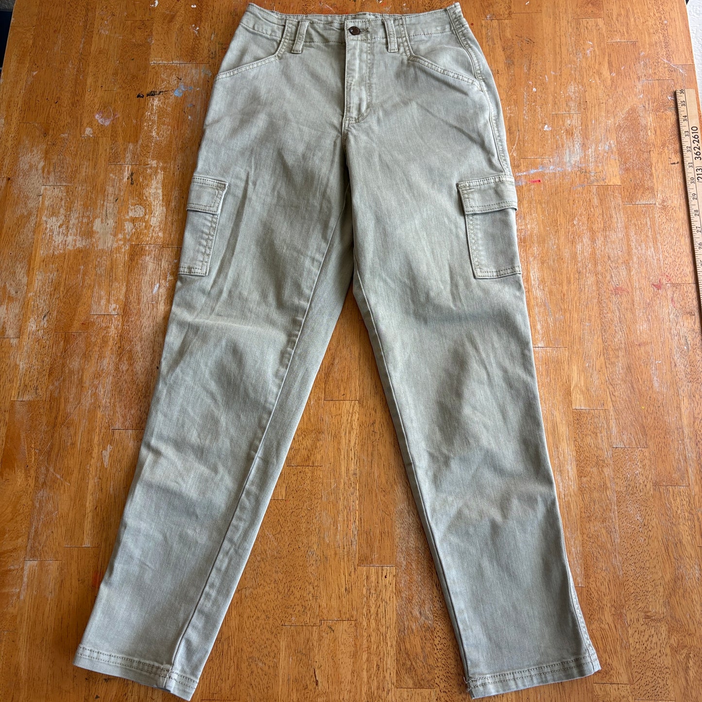 Cargo Utility Pants Boyfriend Fit Universal Thread Tag 0/25 Fits Like 25X30 Tan