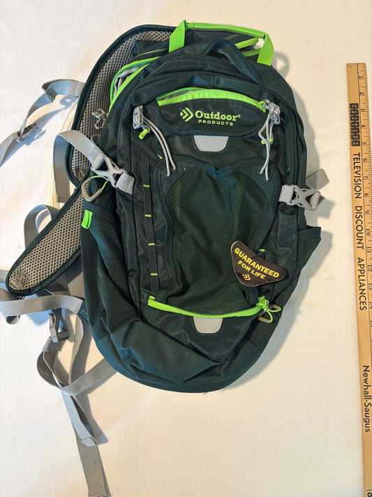 Outdoor Products Hydration Backpack with CamelBak Tube – Green/Gray – NWT