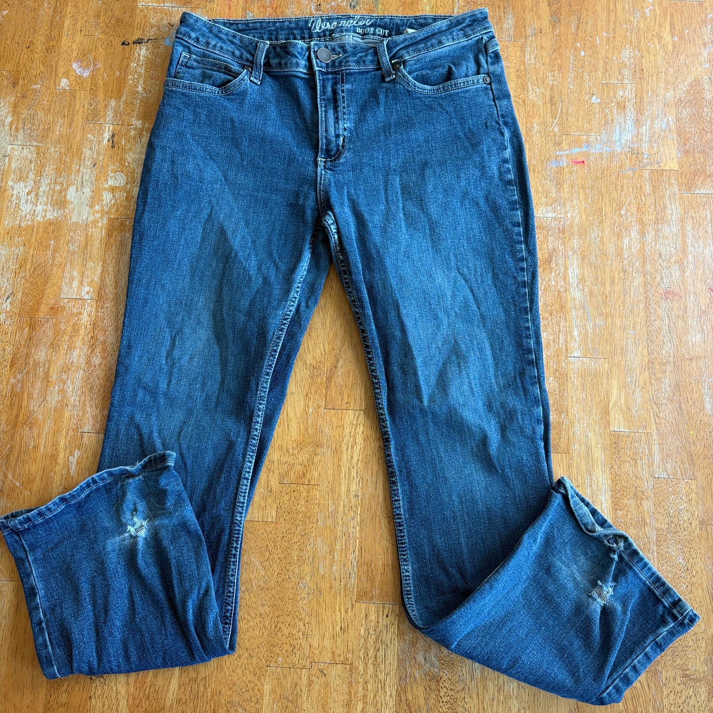 Bootcut Stretch Jeans 31x32 Wrangler Mid Rise Dark Wash Western Fits Like 32X29