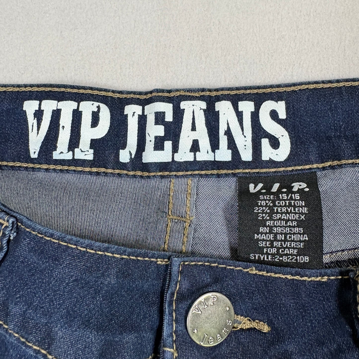VIP Jeans Womens Dark Wash Distressed Denim Size 15/16 Slim Fit Y2K Vintage