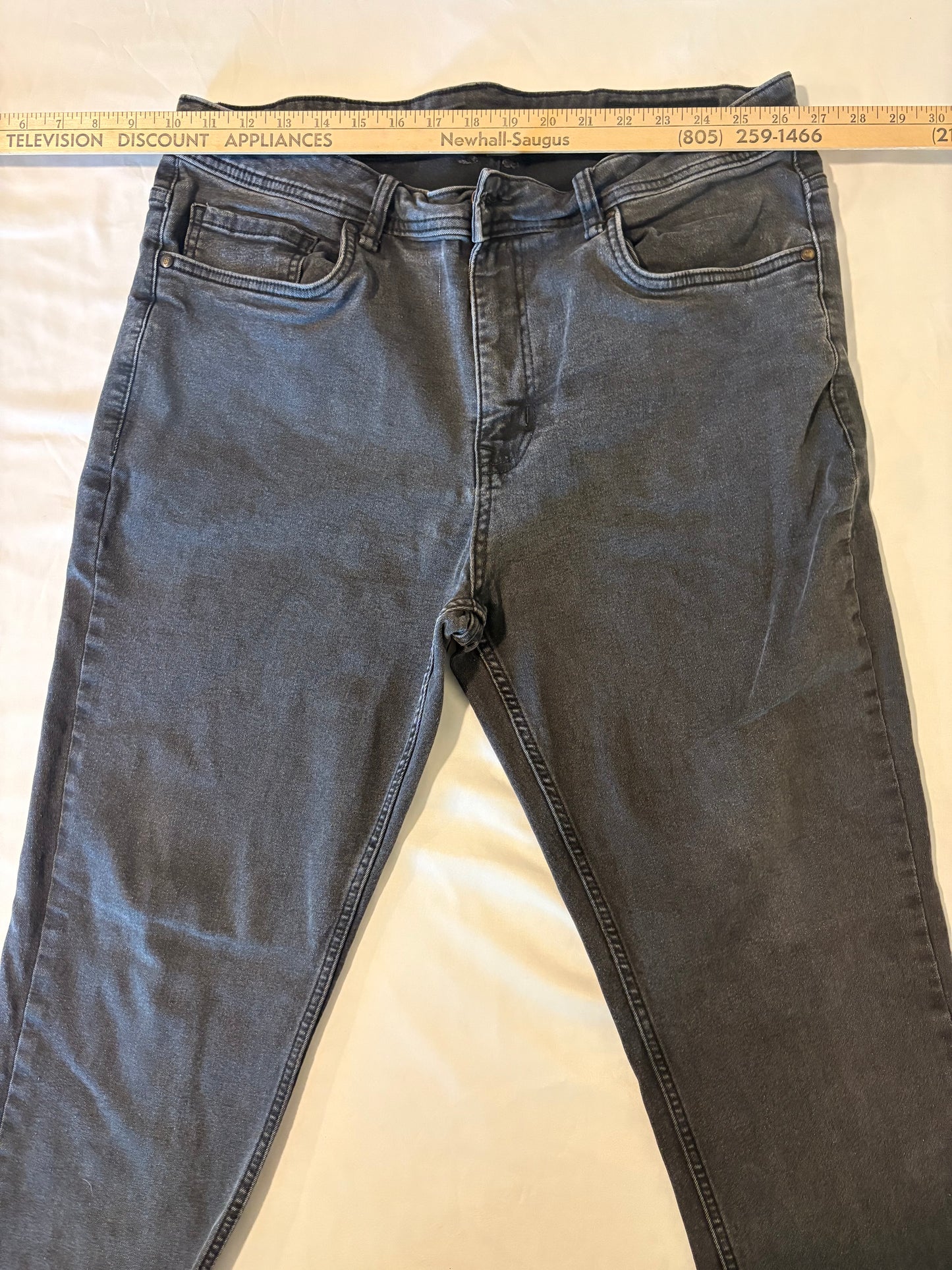 The Perfect Jean NYC Men's Jeans 36x32 Slim Thick Fit Stretch Gray Casual Denim