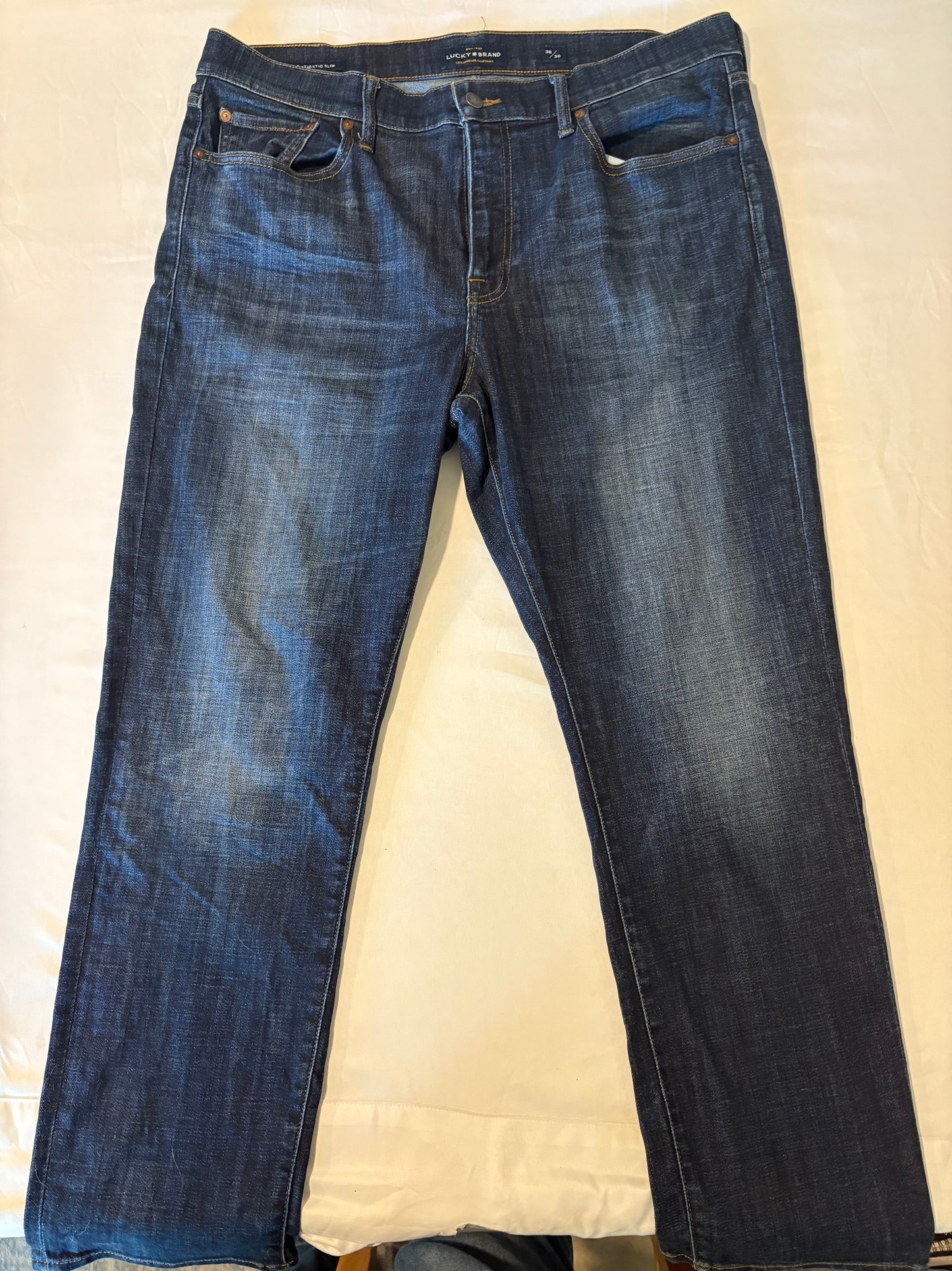 Lucky Brand Men’s Jeans 38x30 Blue Classic Fit Straight Leg Denim Distressed