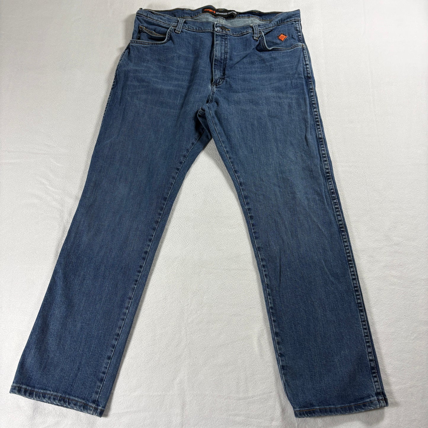 Wrangler FR Advanced Comfort Jeans Mens 38x32 Flame Resistant Work Denim