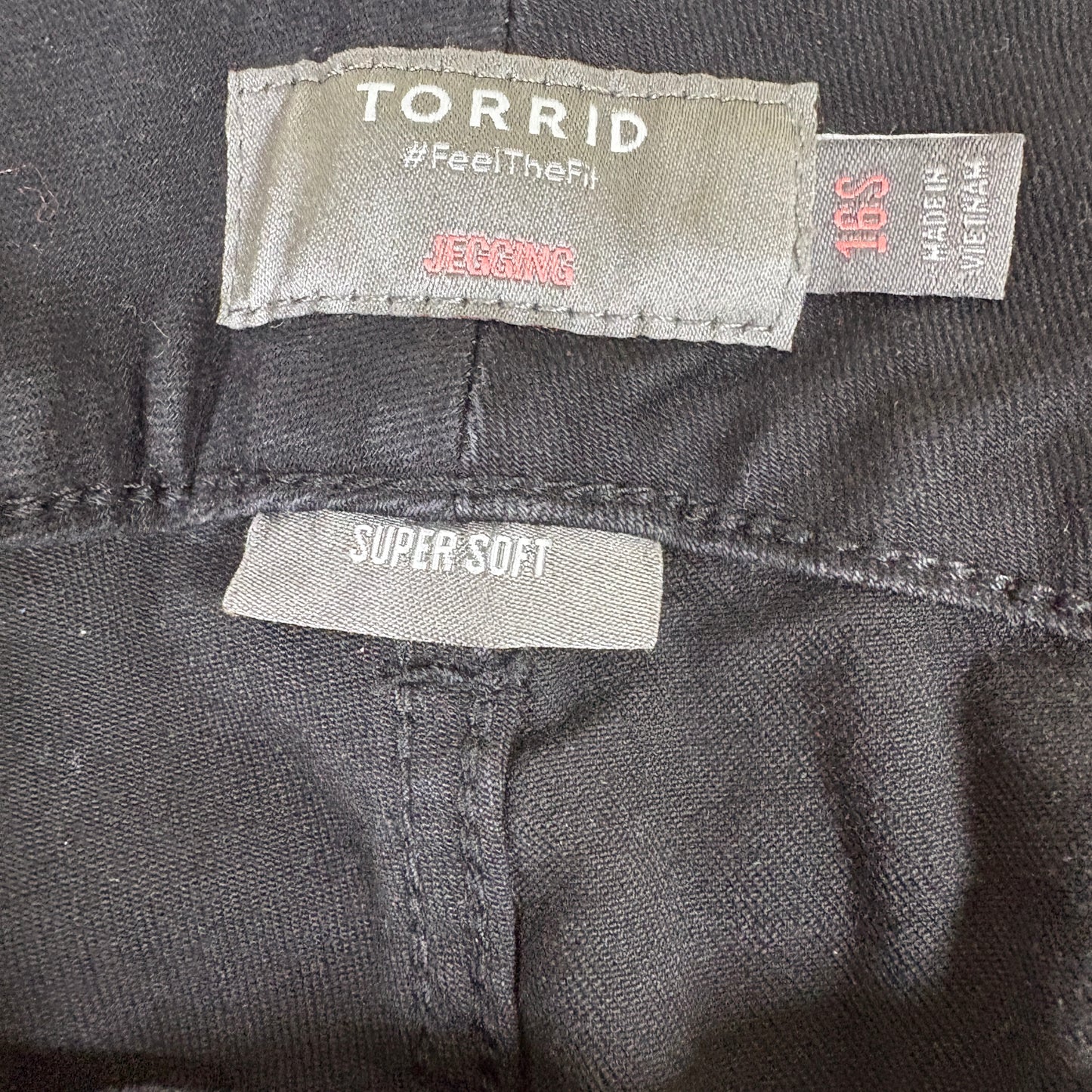 Torrid Womens 16S Black Super Soft Jegging Stretch Skinny Denim Pants Y2K