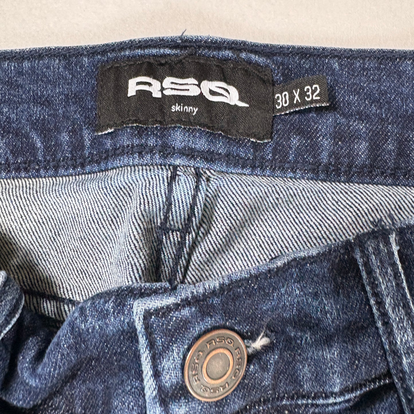 RSQ Mens Jeans 30x32 Skinny Fit Dark Wash Stretch Denim Y2K Vintage