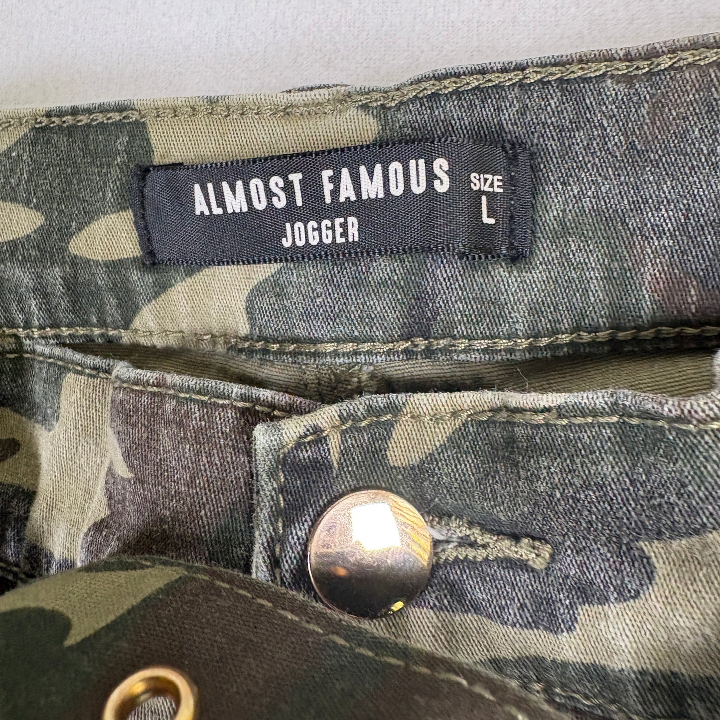 Almost Famous Womens Camo Cargo Joggers L Belted Utility Pants Y2K Grunge