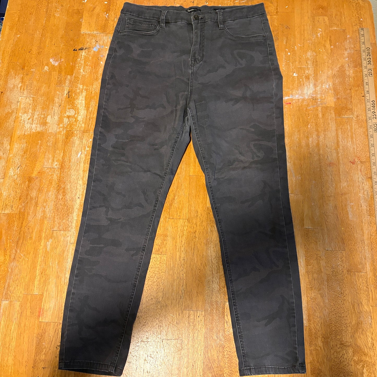 Camo Skinny Jeans Womens Supplies Curve Fit Tag 14 Fits Like 32X26 Stretch