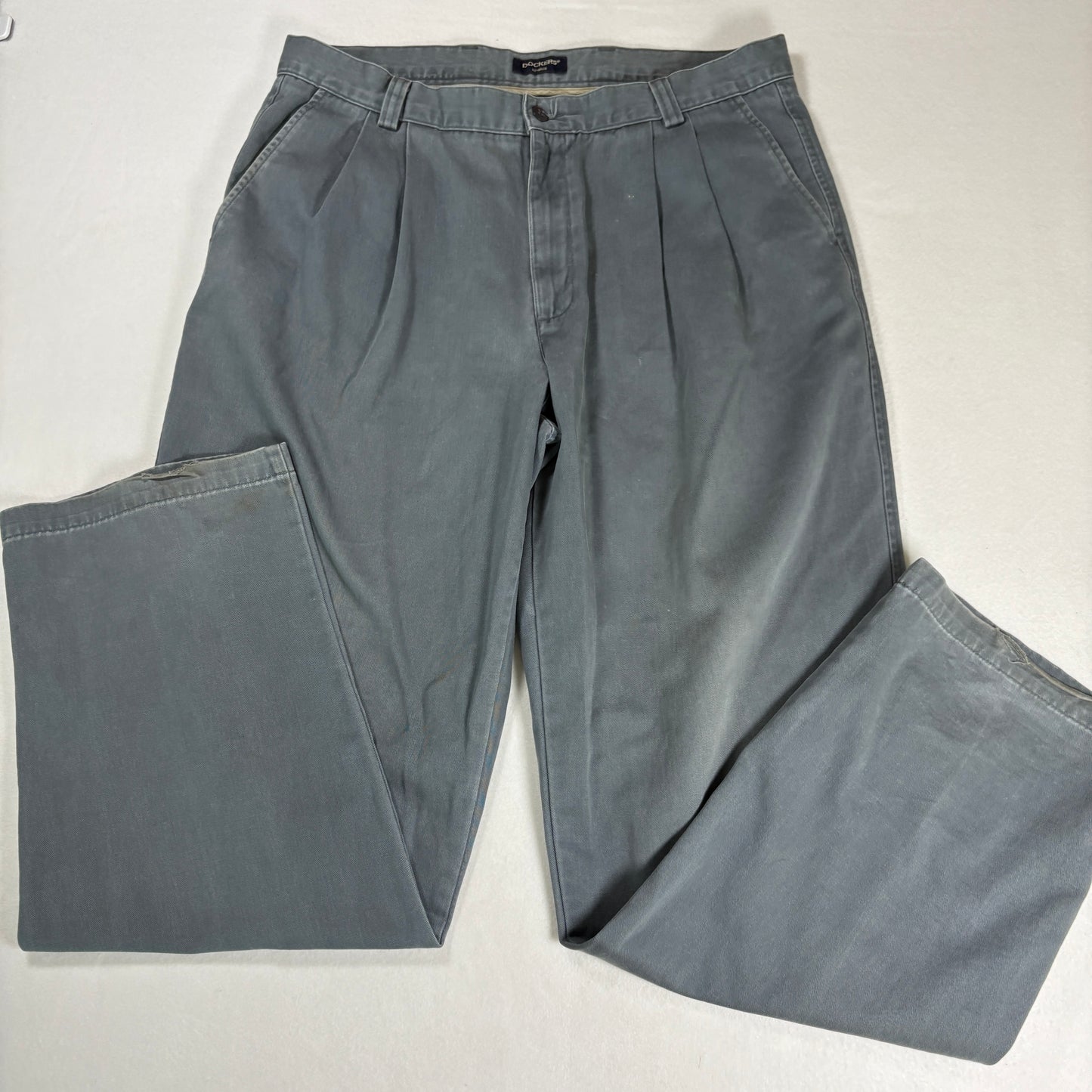 Dockers Mens Khakis Pants 36x34 Gray Classic Fit 100% Cotton Chino
