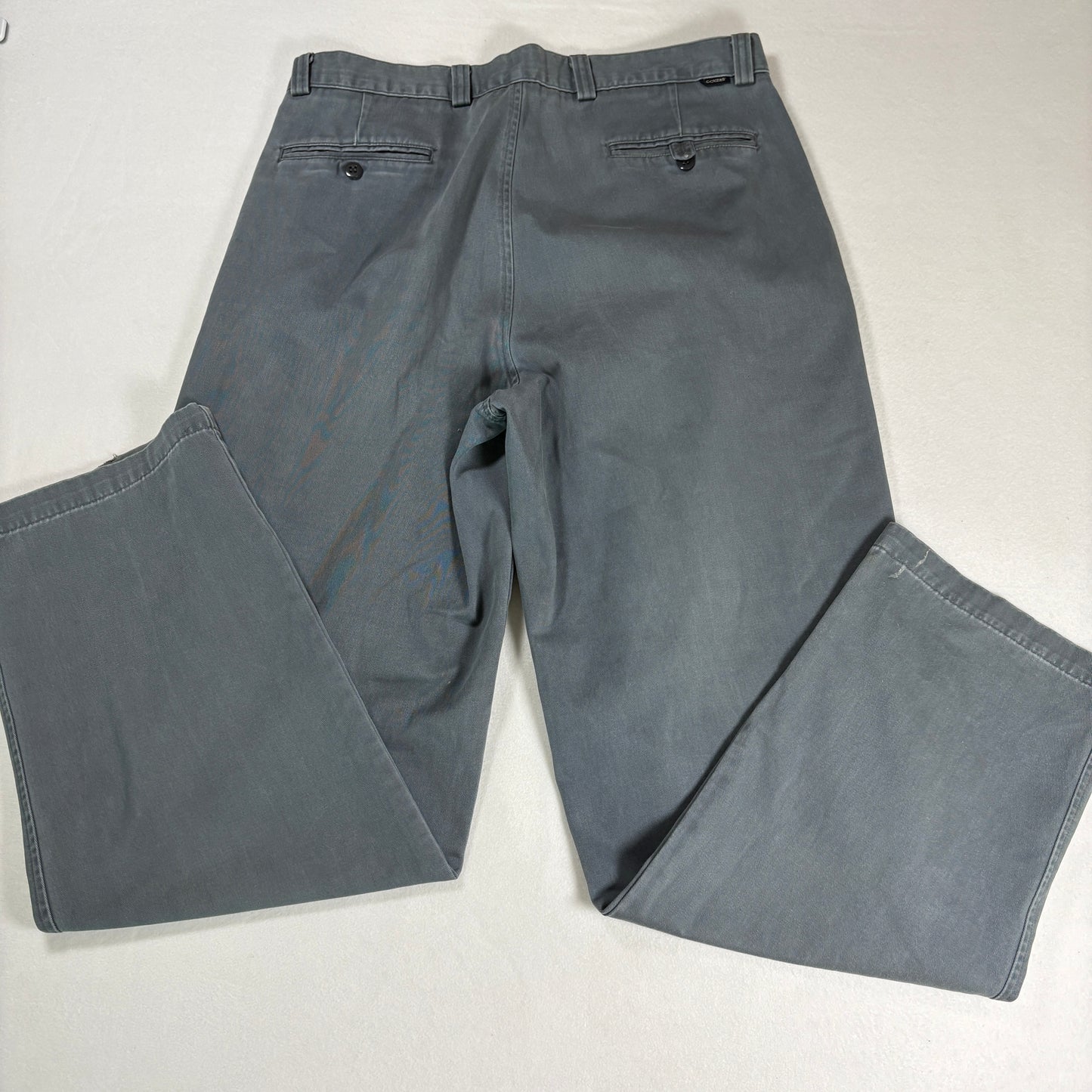 Dockers Mens Khakis Pants 36x34 Gray Classic Fit 100% Cotton Chino