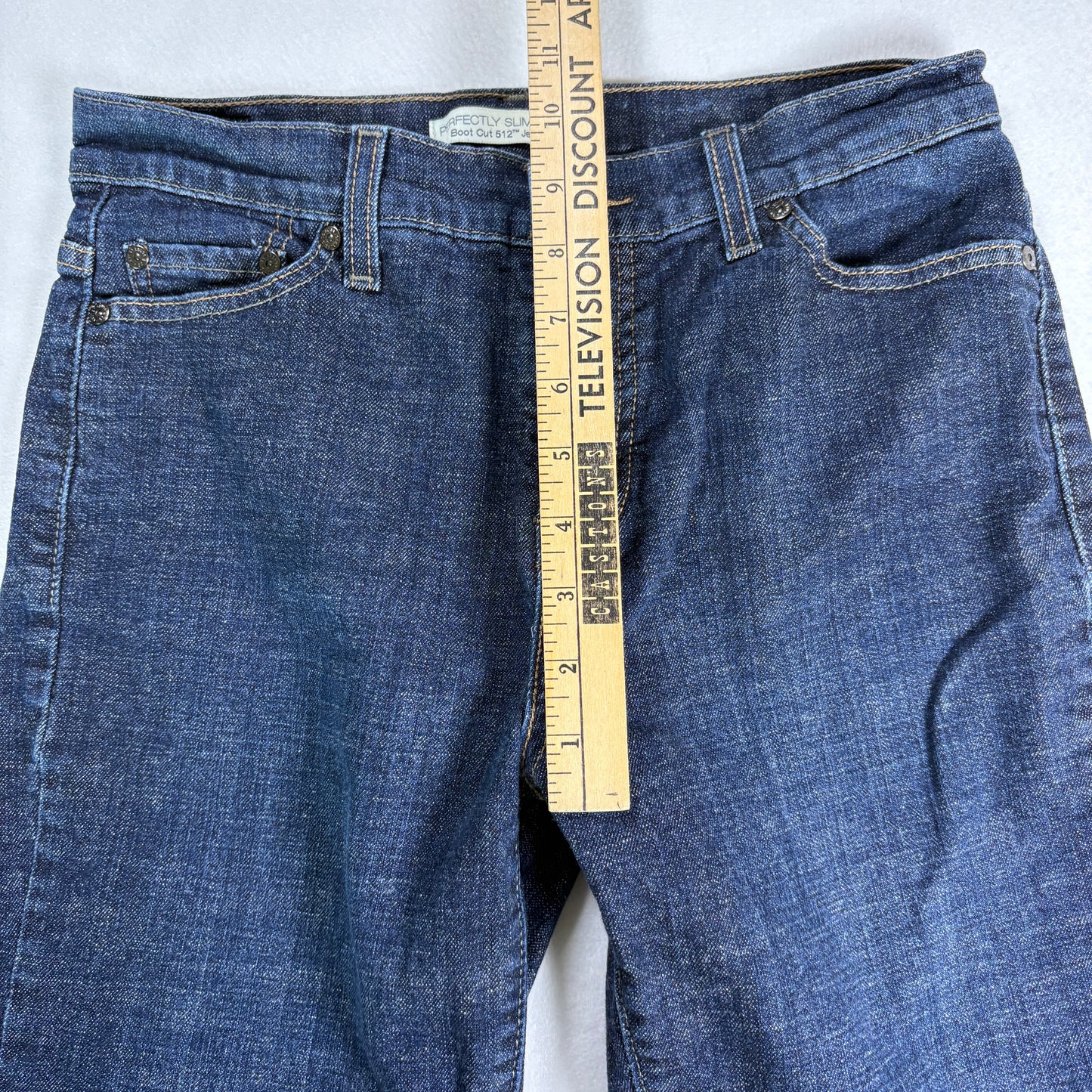 Levis Womens Jeans Size 10 Medium Dark Wash Denim Straight Y2K Vintage 90s