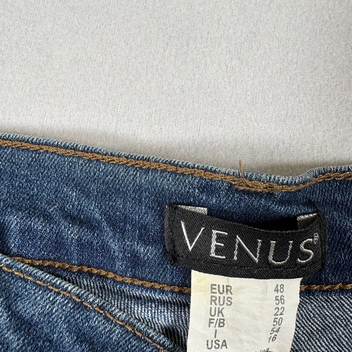 Venus Womens Jeans Size 16 Blue Denim Stretch High Rise Curvy Y2K Straight Fit
