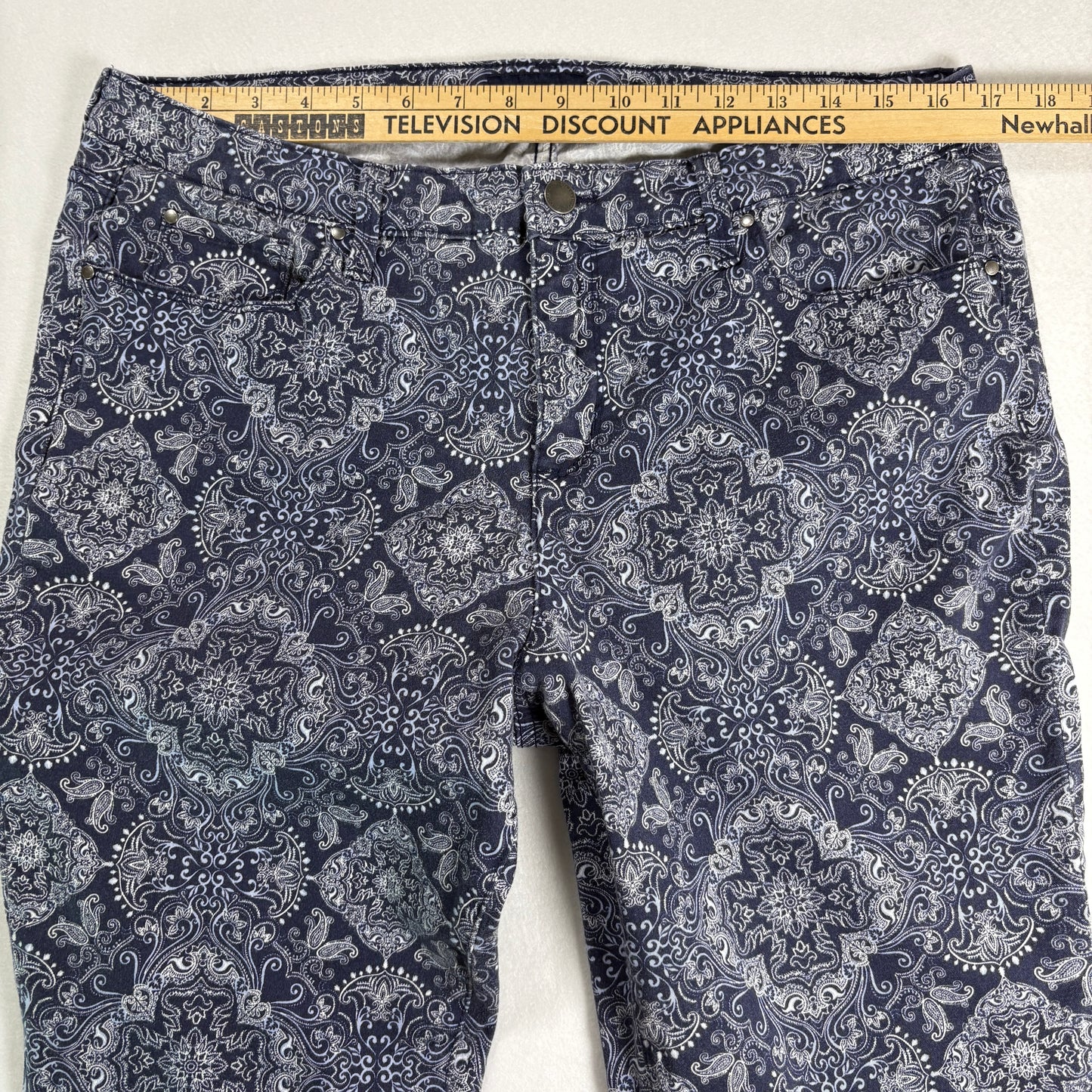 Charter Club Womens Jeans Sz 12 Blue Paisley Print Skinny Ankle Stretch Y2K Boho
