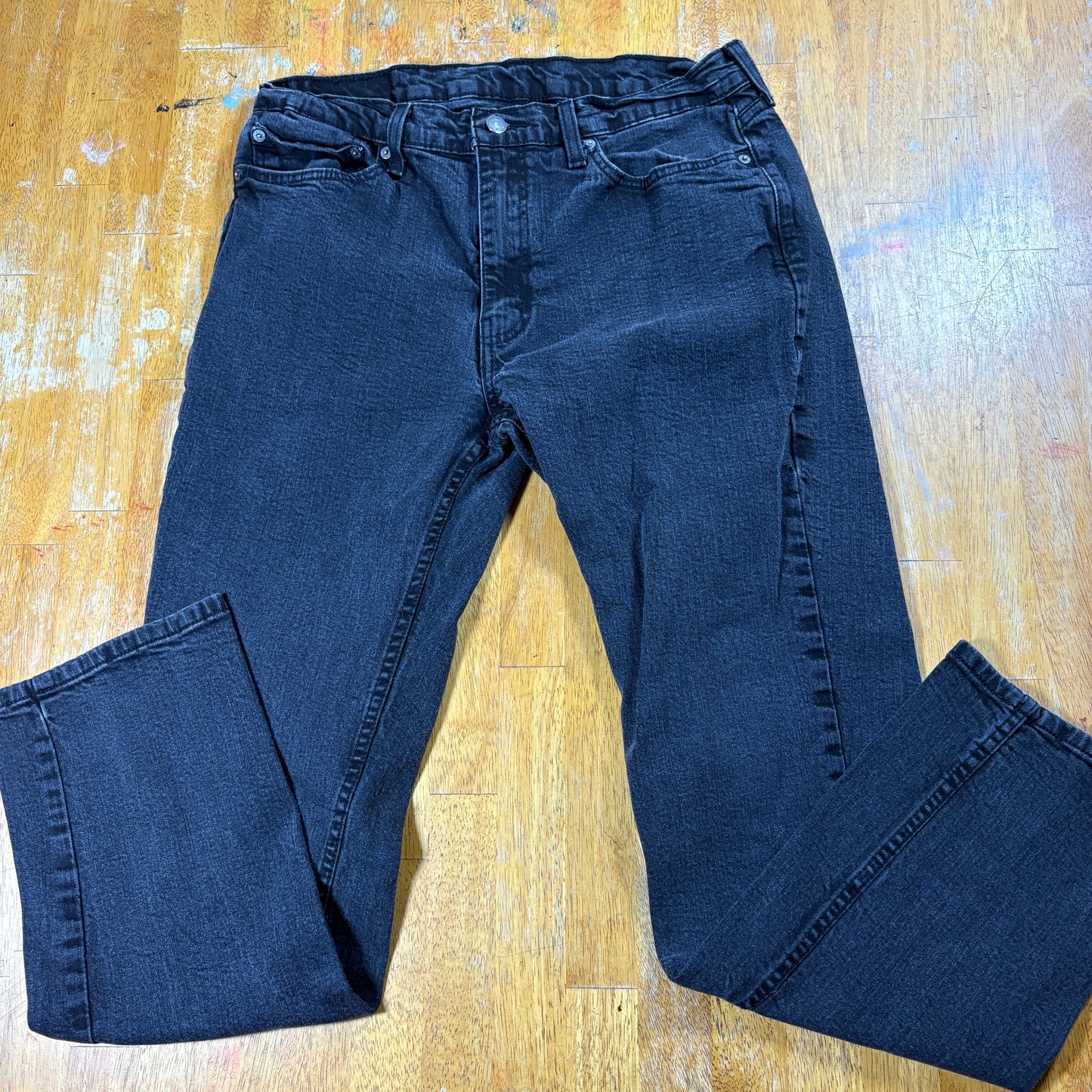 Levi’s 514 Jeans Mens W35 L32 Black Straight Leg Denim Classic Fit Vintage Wash