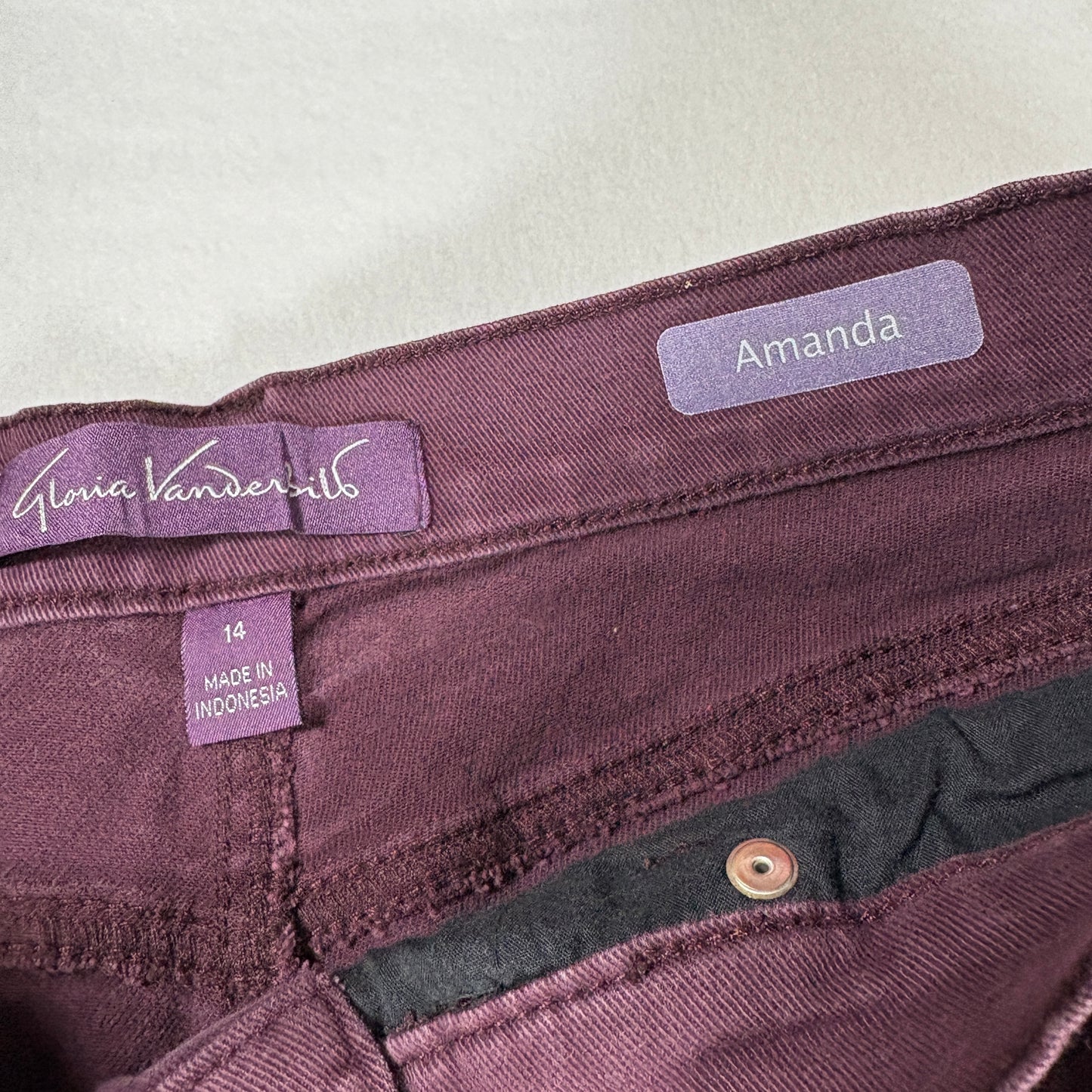 Gloria Vanderbilt Womens Jeans Sz 14 Burgundy Amanda High Rise Straight Plus Y2K
