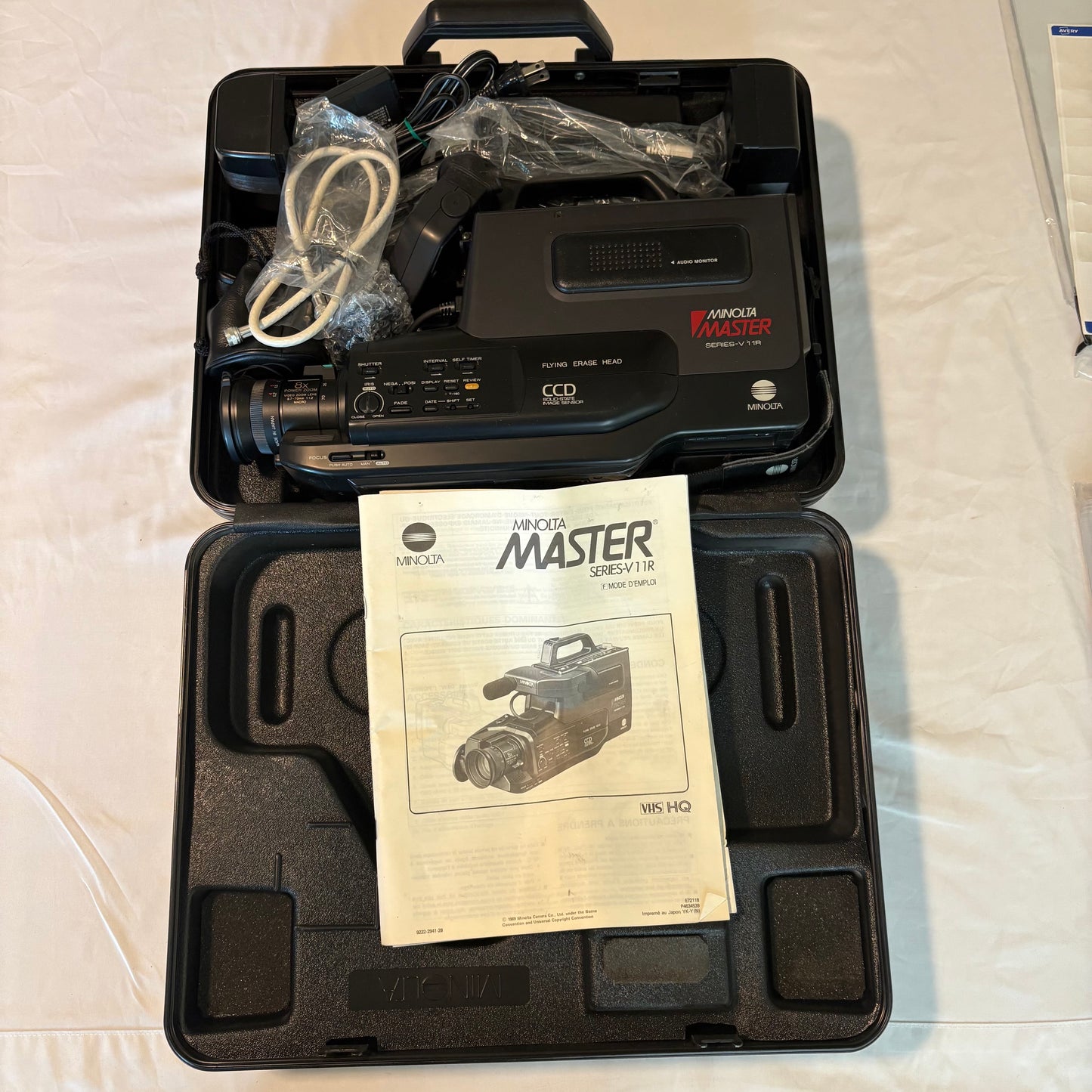 Minolta Master Series-V1R VHS Camcorder with Case, Manual - Tested, Clean