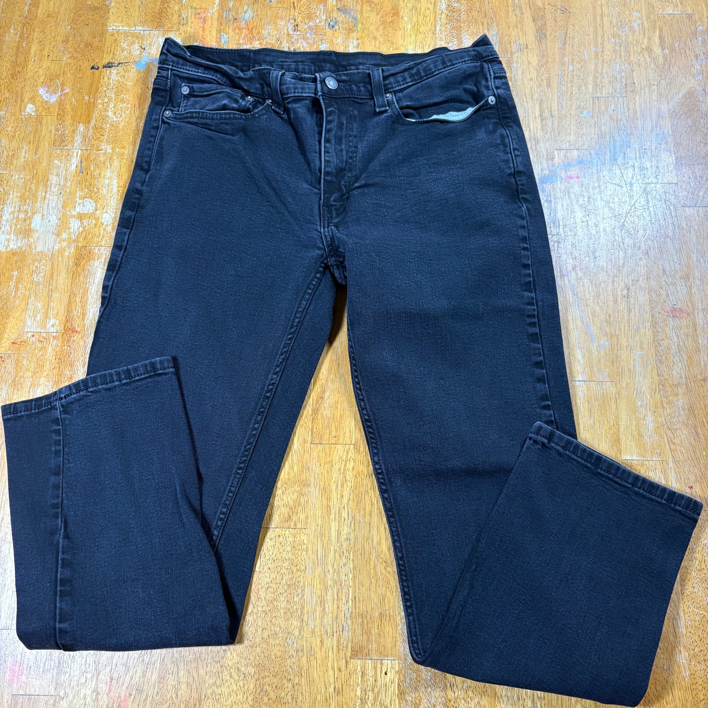 Levis 514 Jeans Mens 35x32 Black Straight Fit Vintage Streetwear Denim Casual OG