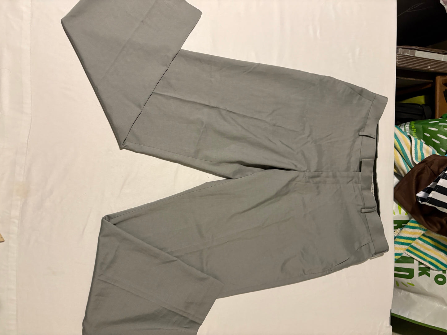 Stafford Portfolio Men’s Gray Dress Pants Size 36x32 Flat Front Classic Fit