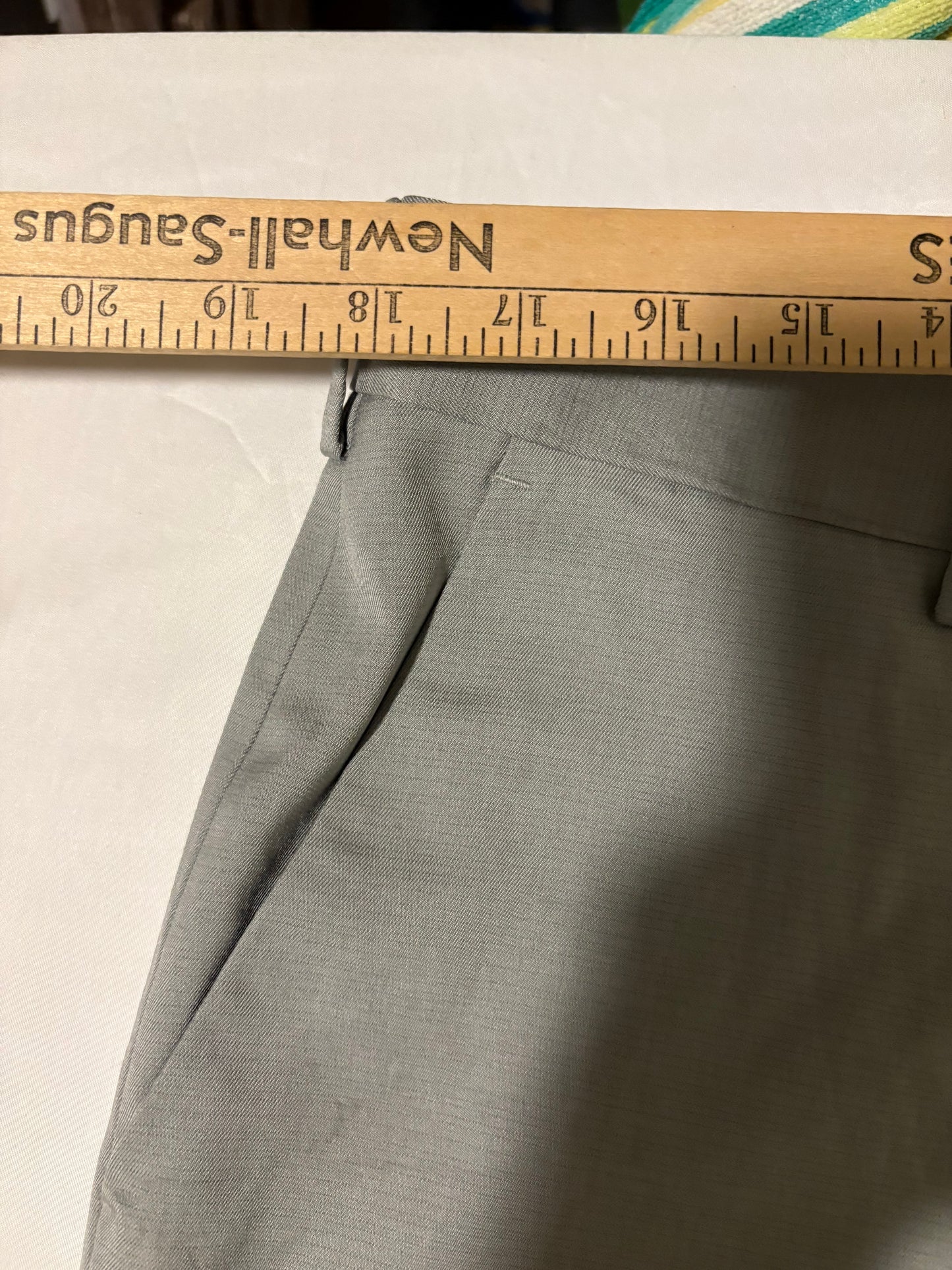 Stafford Portfolio Men’s Gray Dress Pants Size 36x32 Flat Front Classic Fit